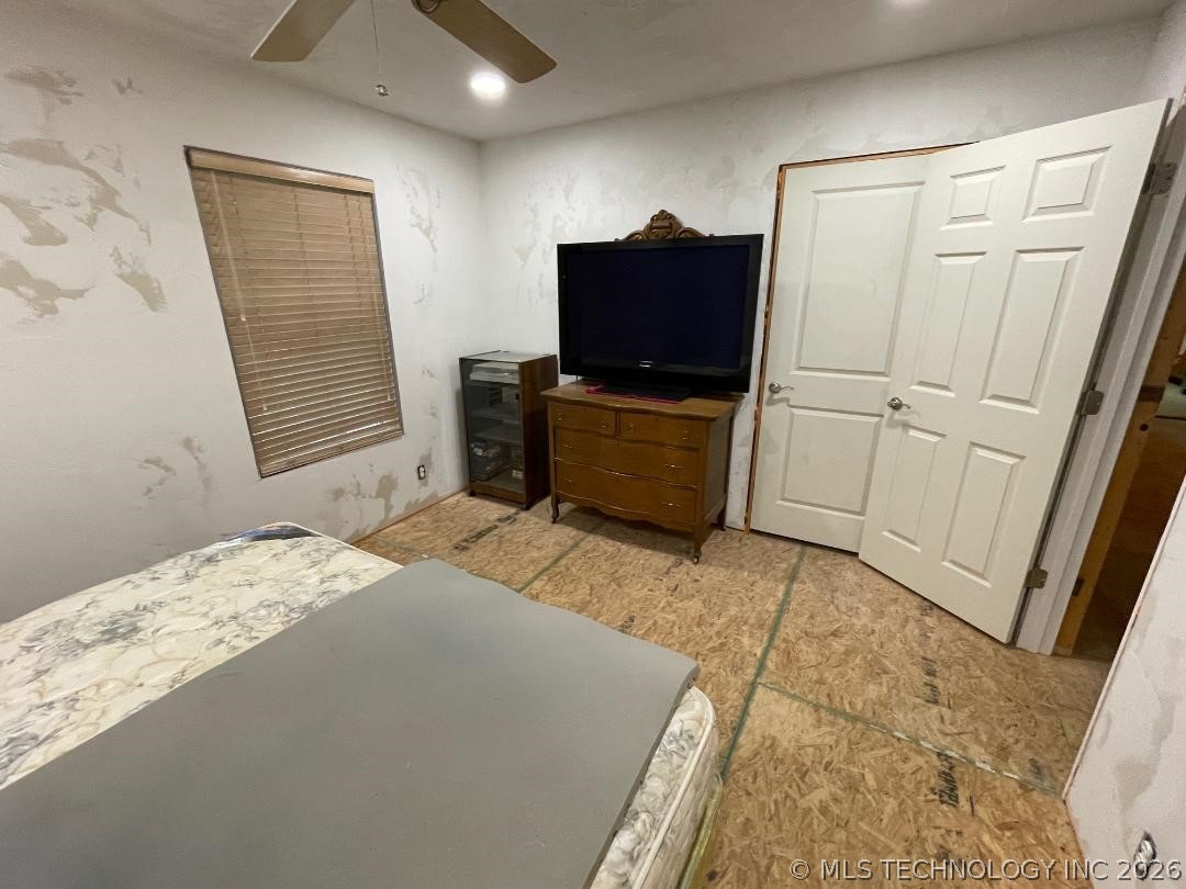 429728 E 1147 Road Property Photo 25