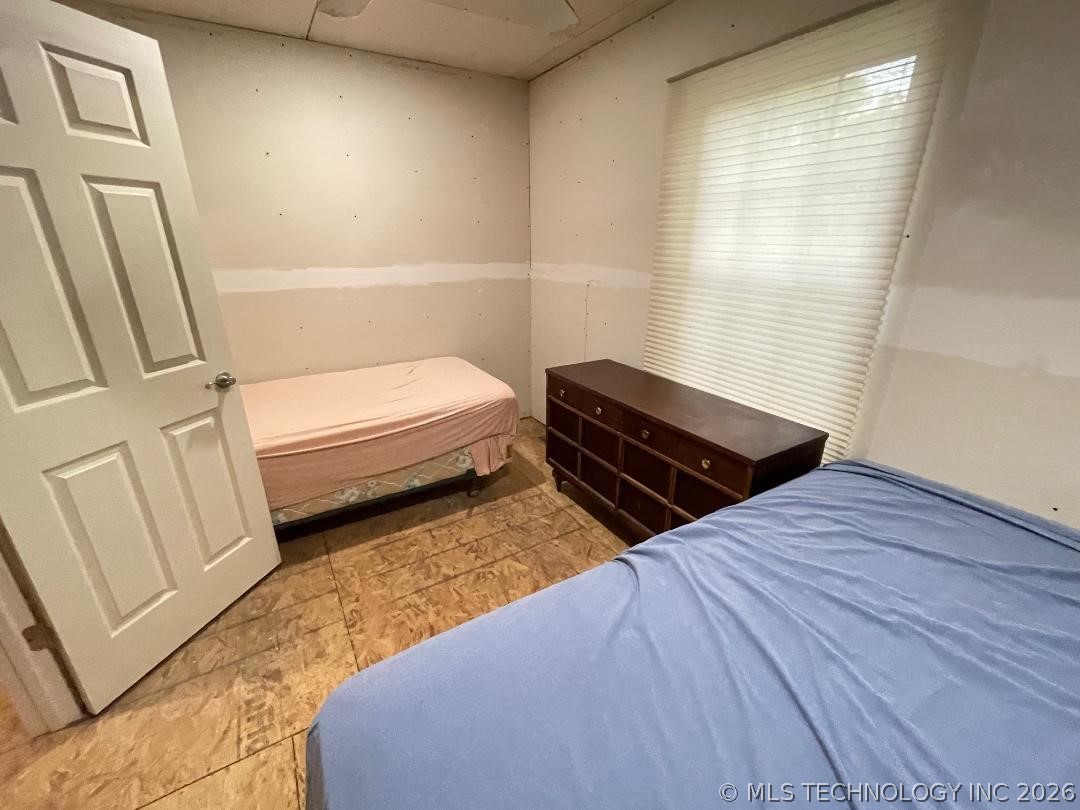 429728 E 1147 Road Property Photo 32