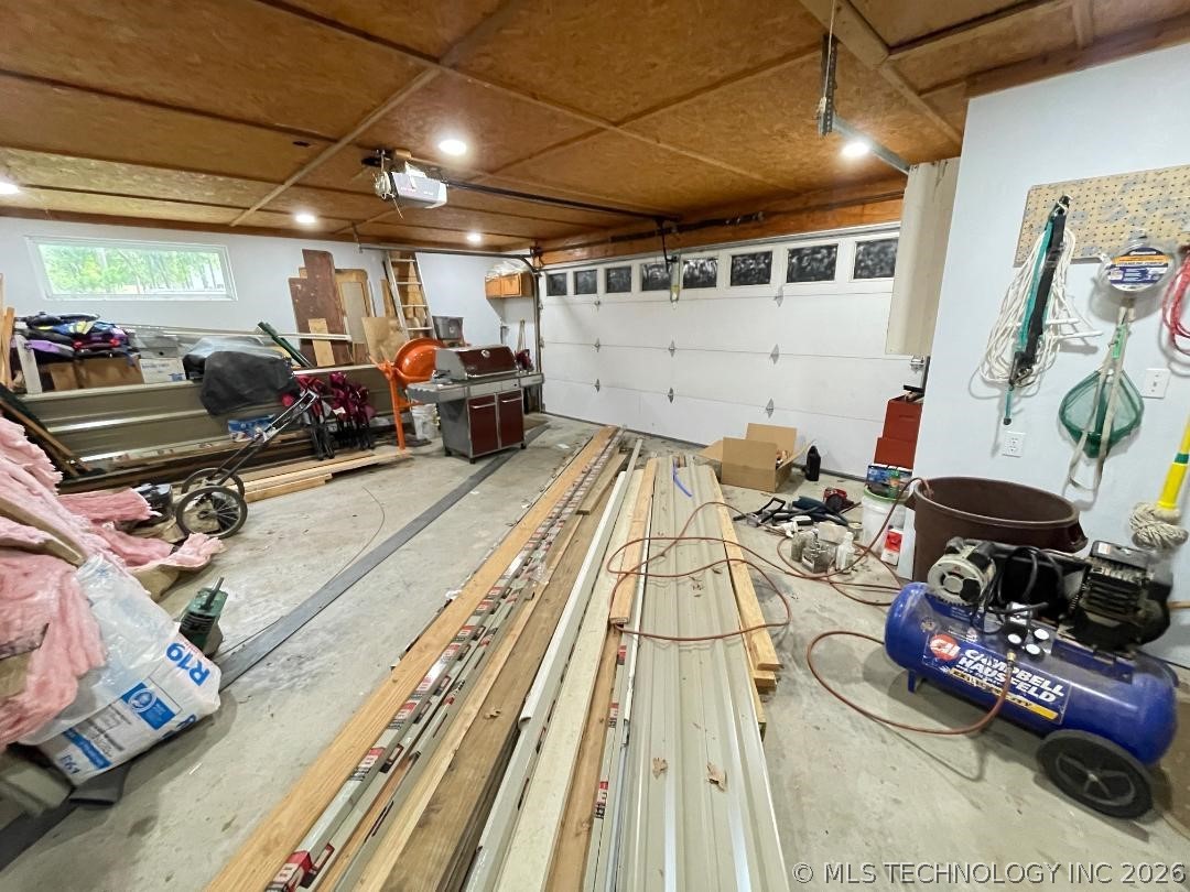 429728 E 1147 Road Property Photo 38