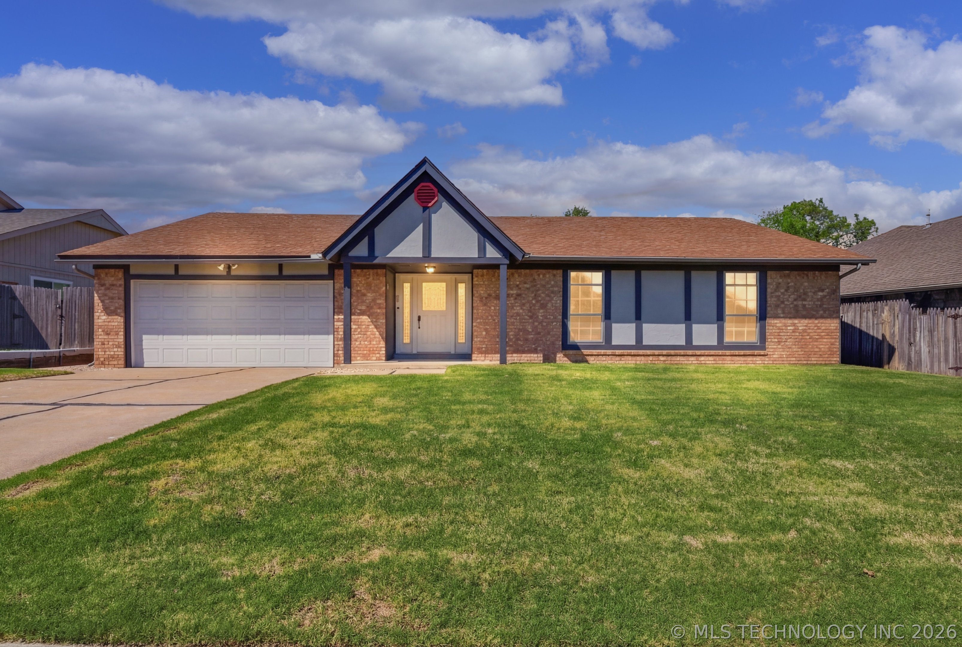 9027 E 60th Street Property Photo 1
