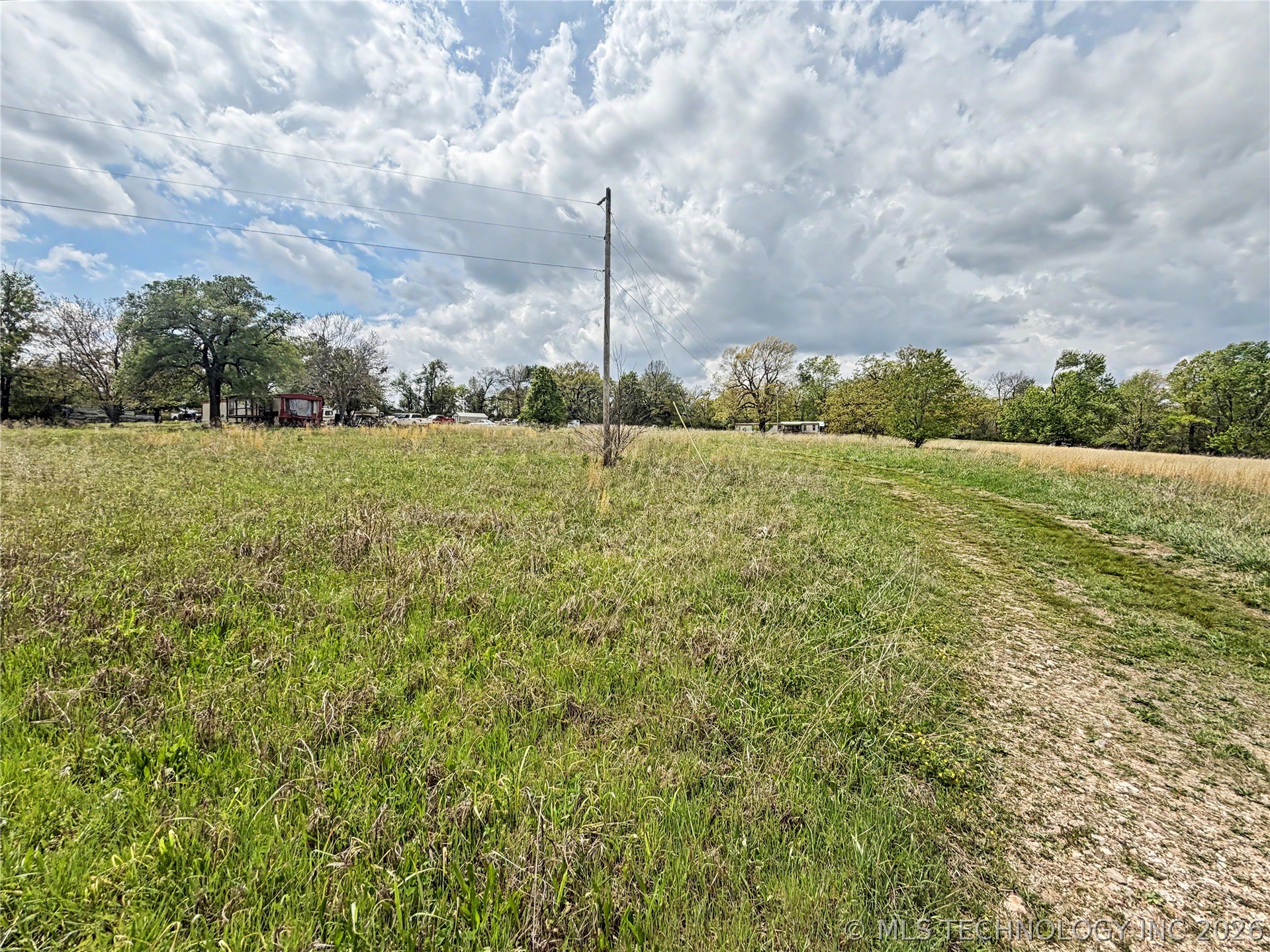 83048 S 4700 Road Property Photo 3