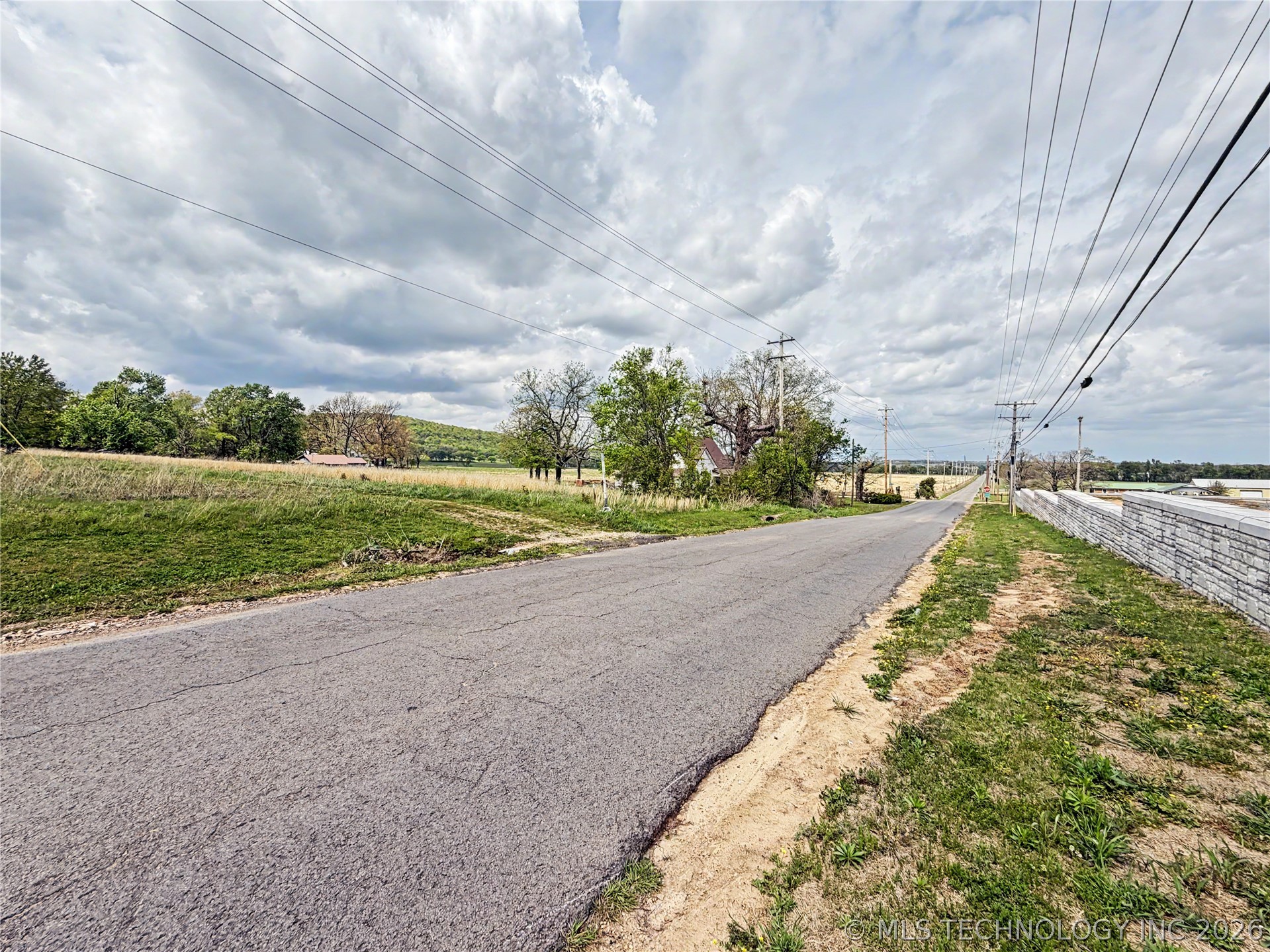 83048 S 4700 Road Property Photo 17
