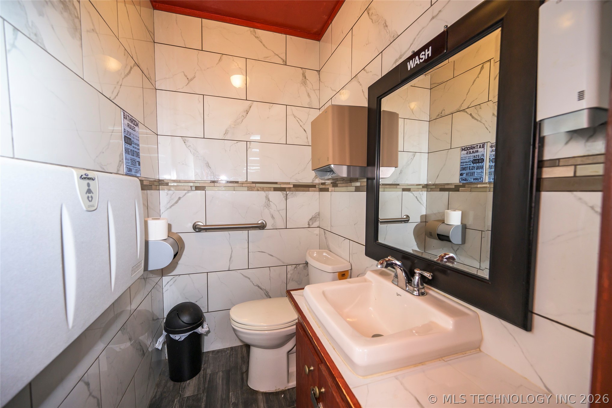 609 Sw Corner C Street Property Photo 57