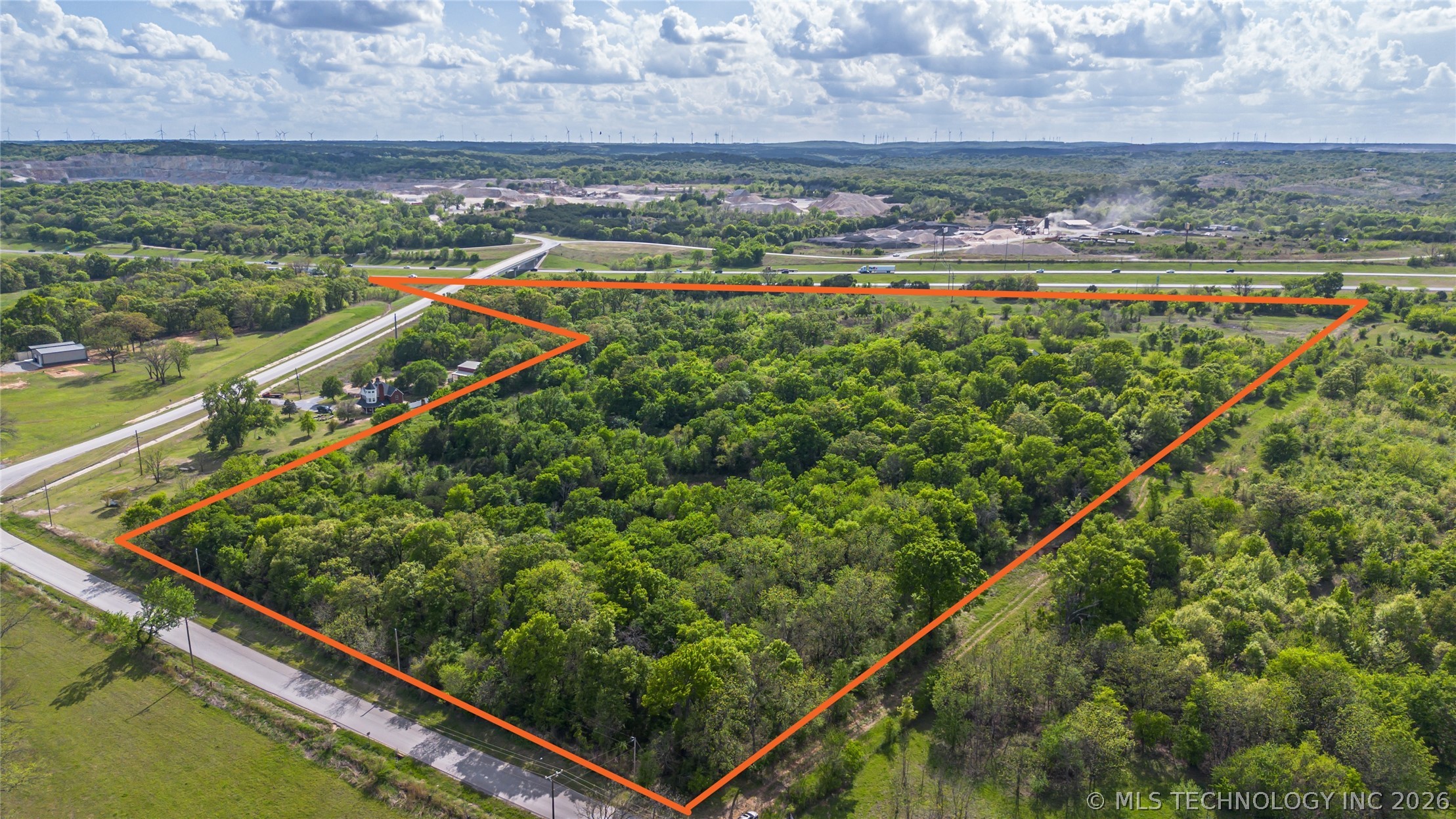 Sooner Rock Road Property Photo 3