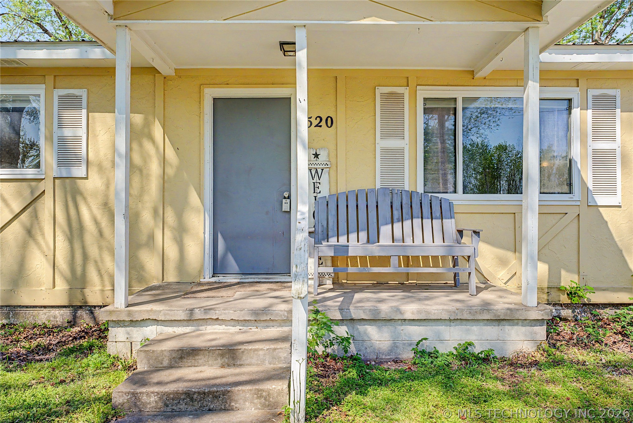 520 Meadowlark Lane Property Photo 3