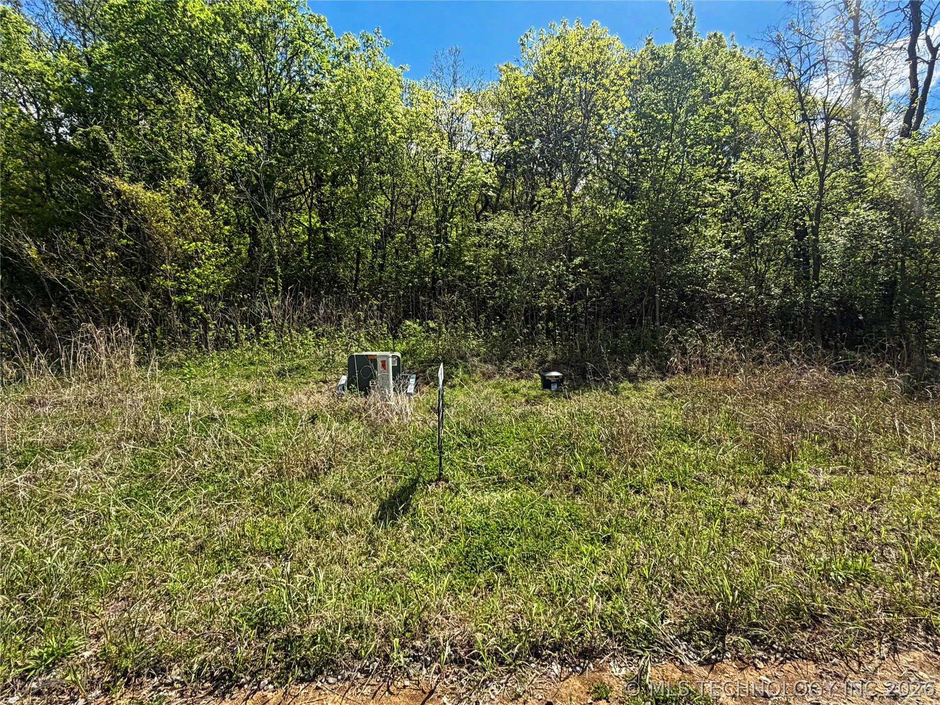 417 S Thunder Road Property Photo 32