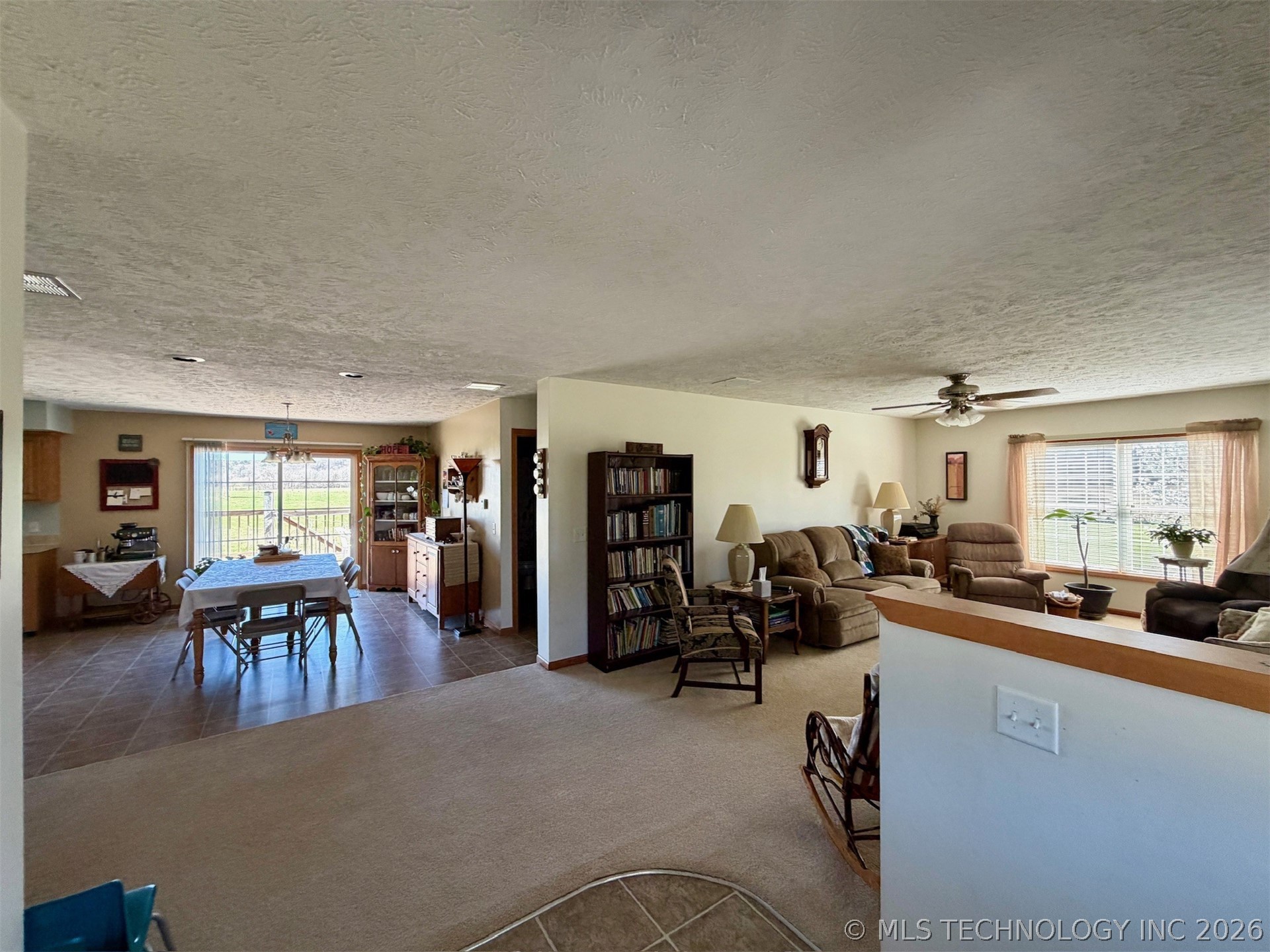 8840 N Highway 43 Property Photo 9