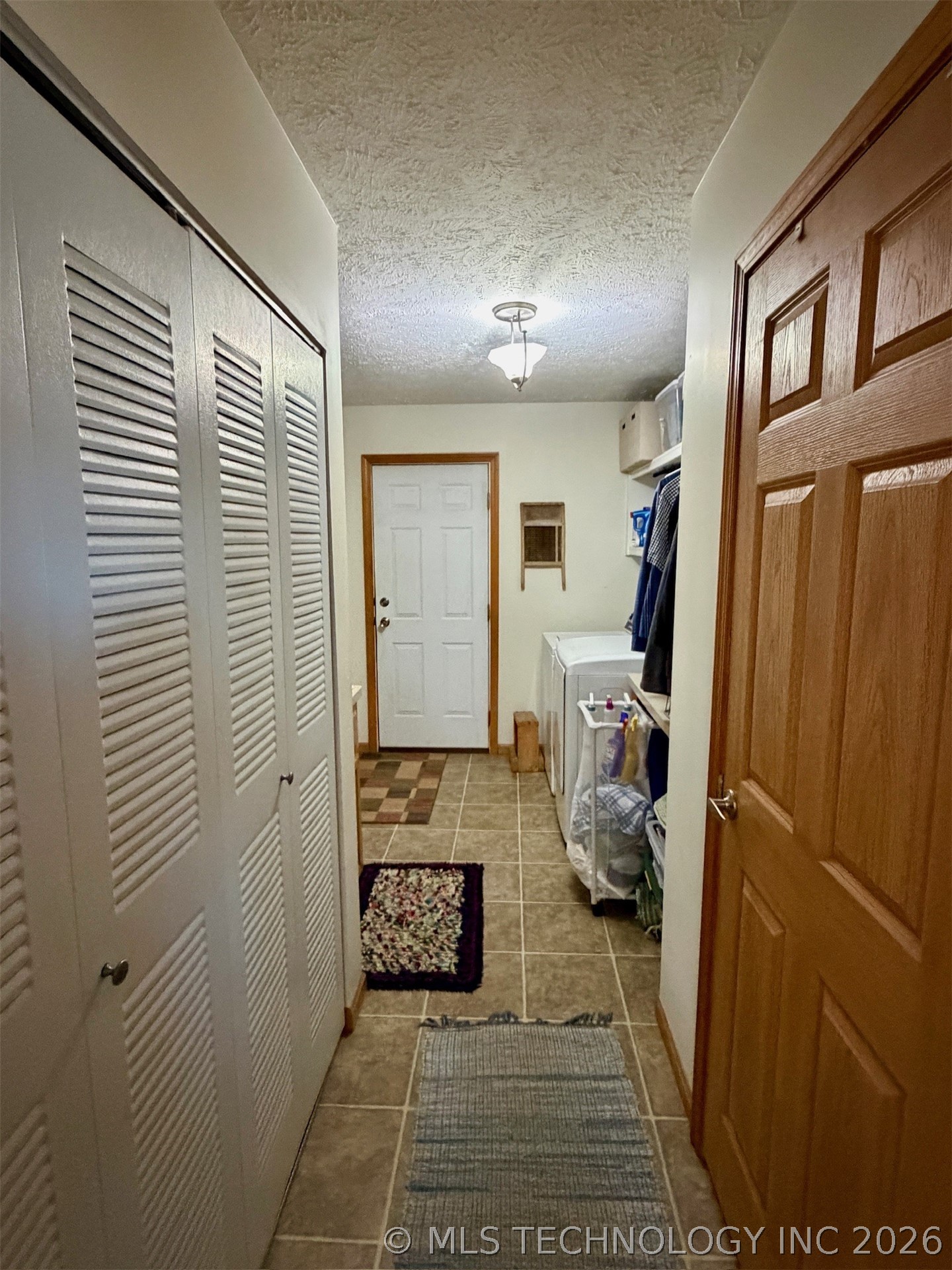 8840 N Highway 43 Property Photo 23