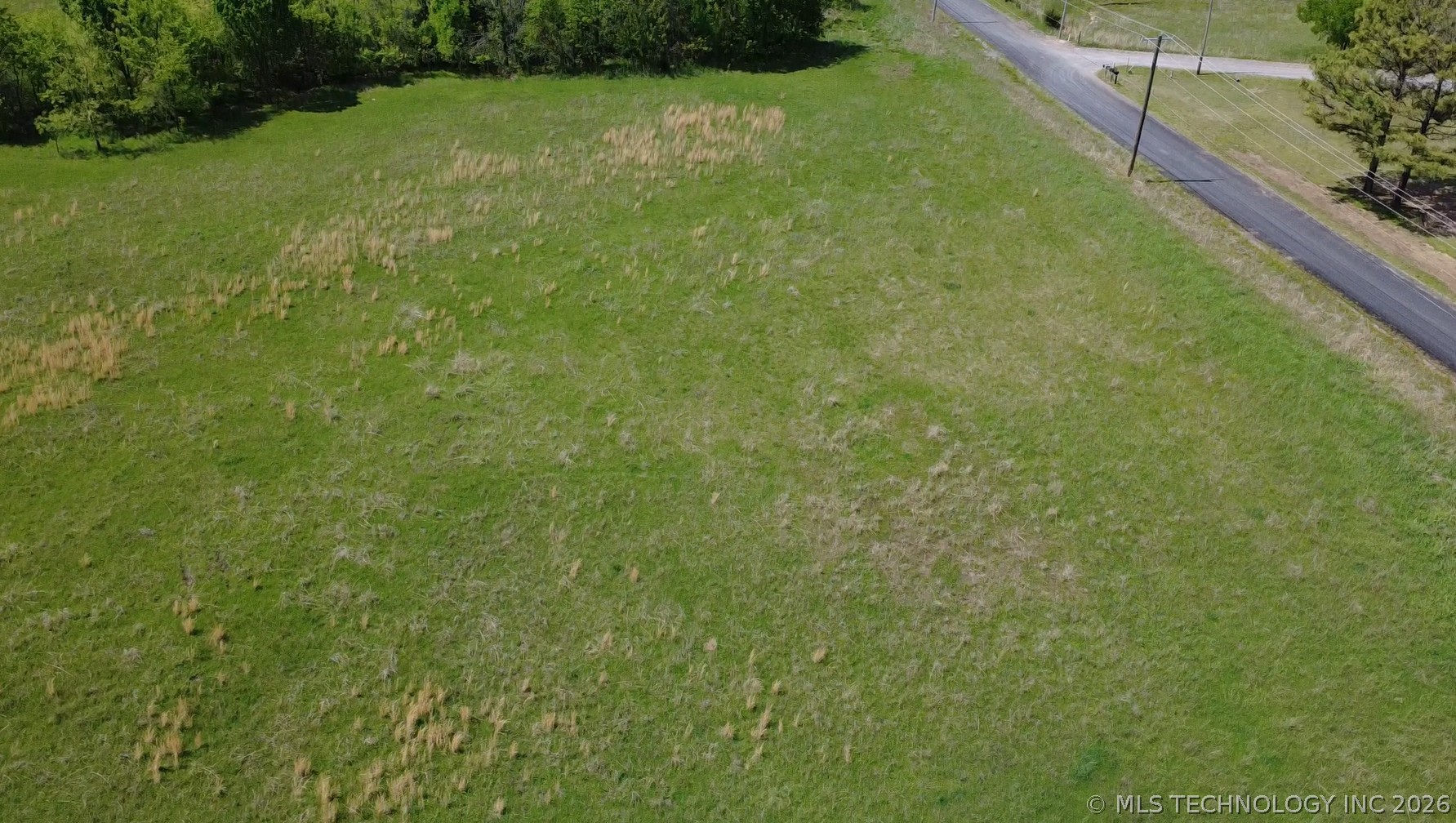 425 S Thunder Road Property Photo 14