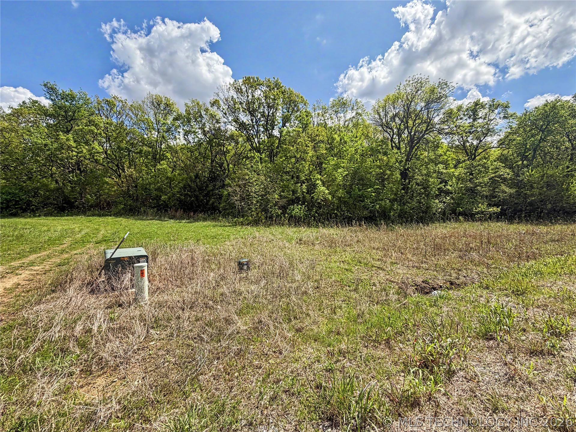 425 S Thunder Road Property Photo 29
