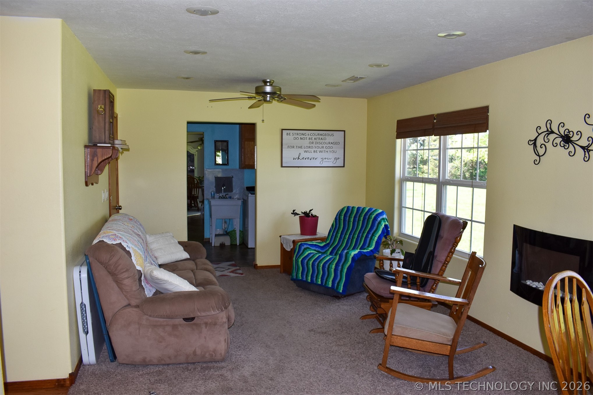 10164 Bloomfield North Property Photo 7