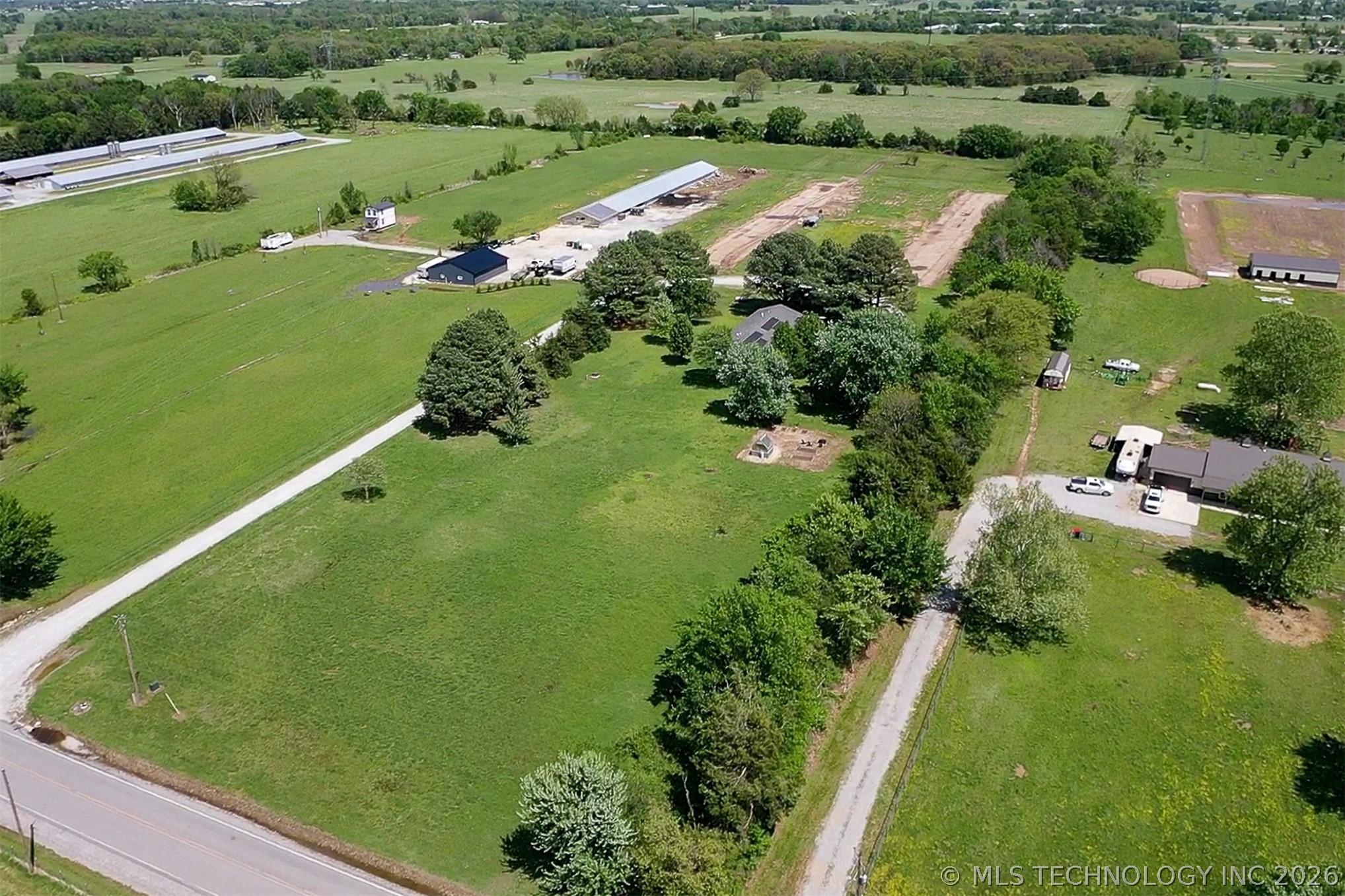 10164 Bloomfield North Property Photo 43