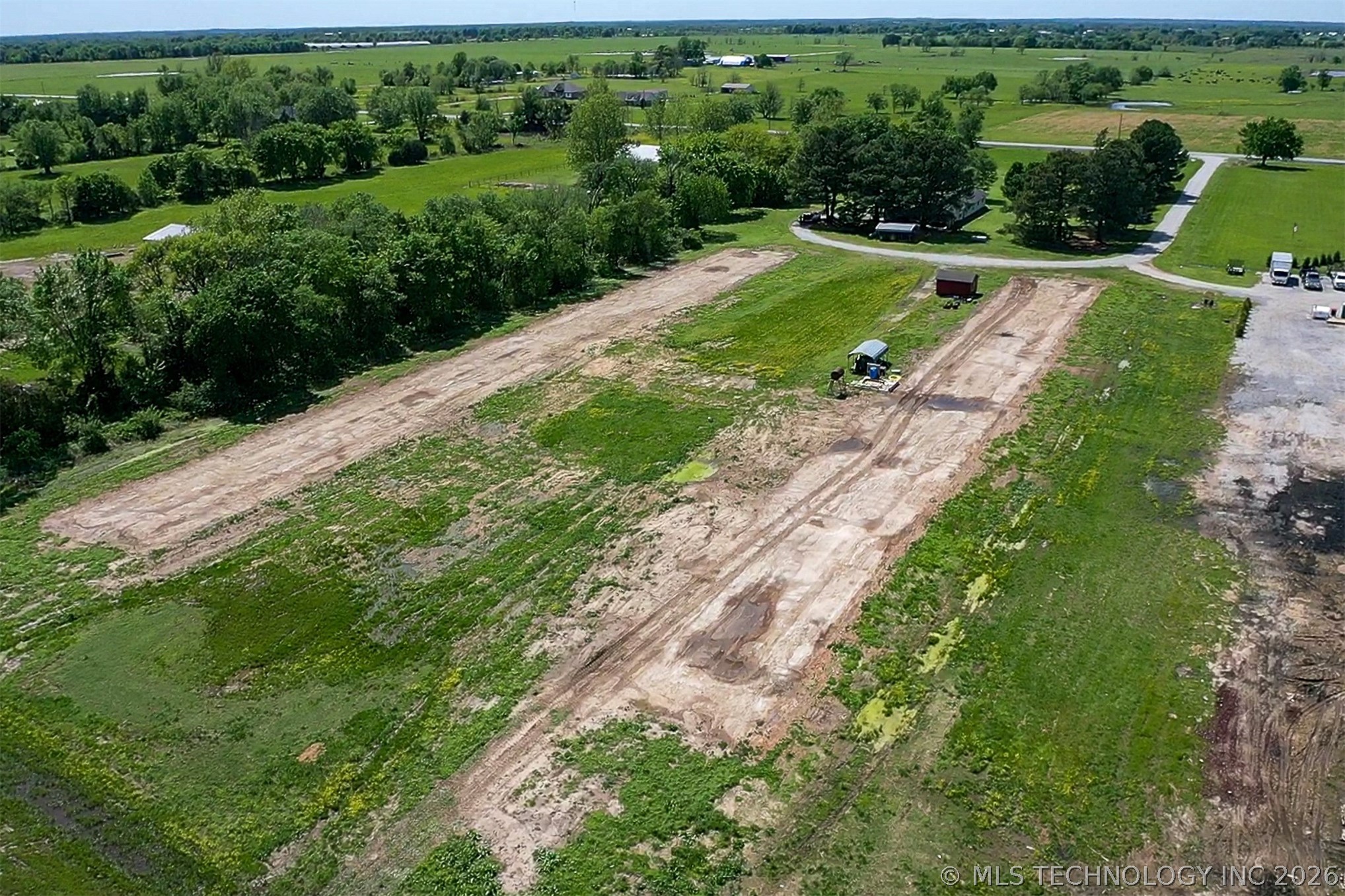 10164 Bloomfield North Property Photo 44