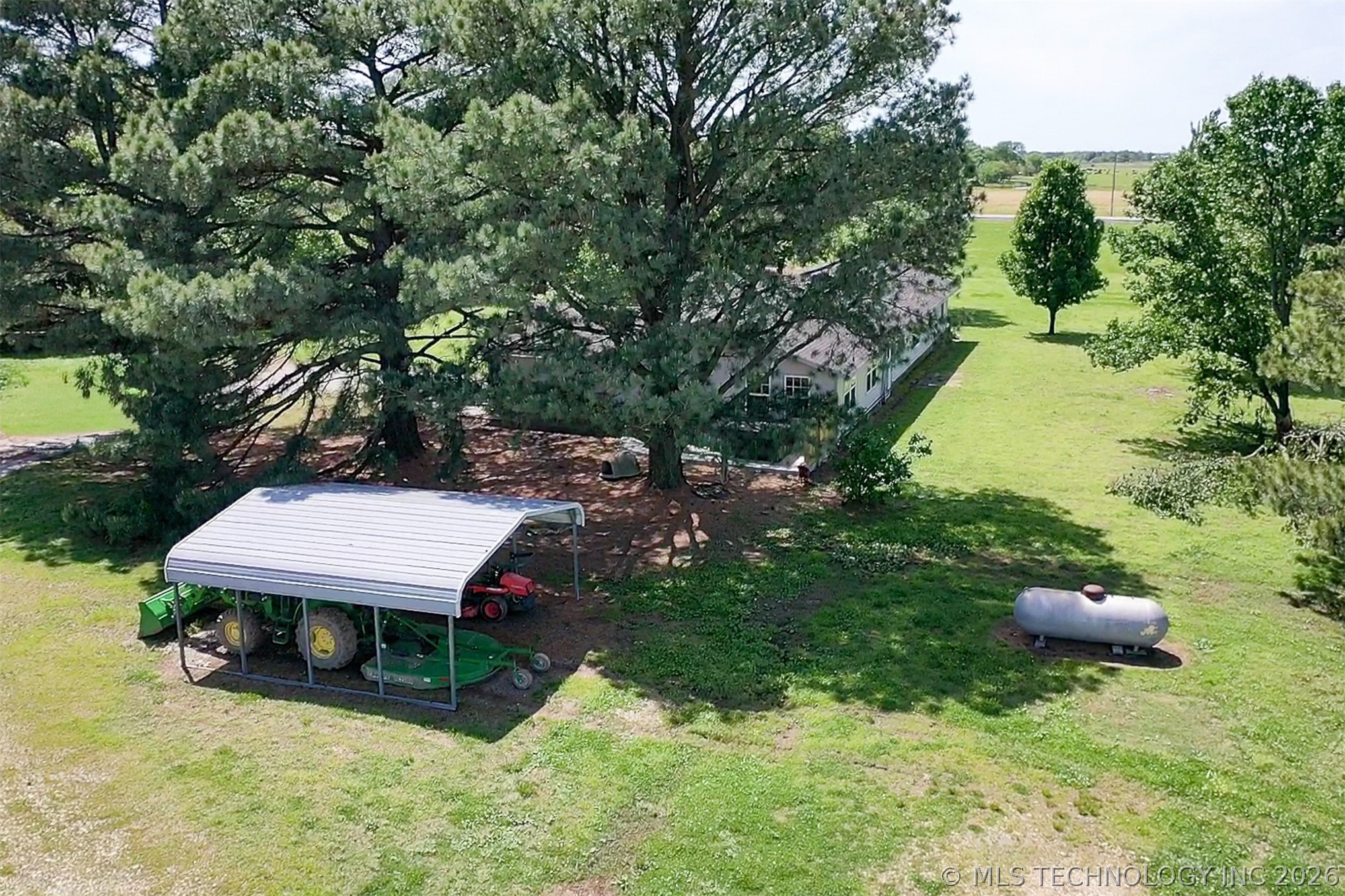 10164 Bloomfield North Property Photo 60