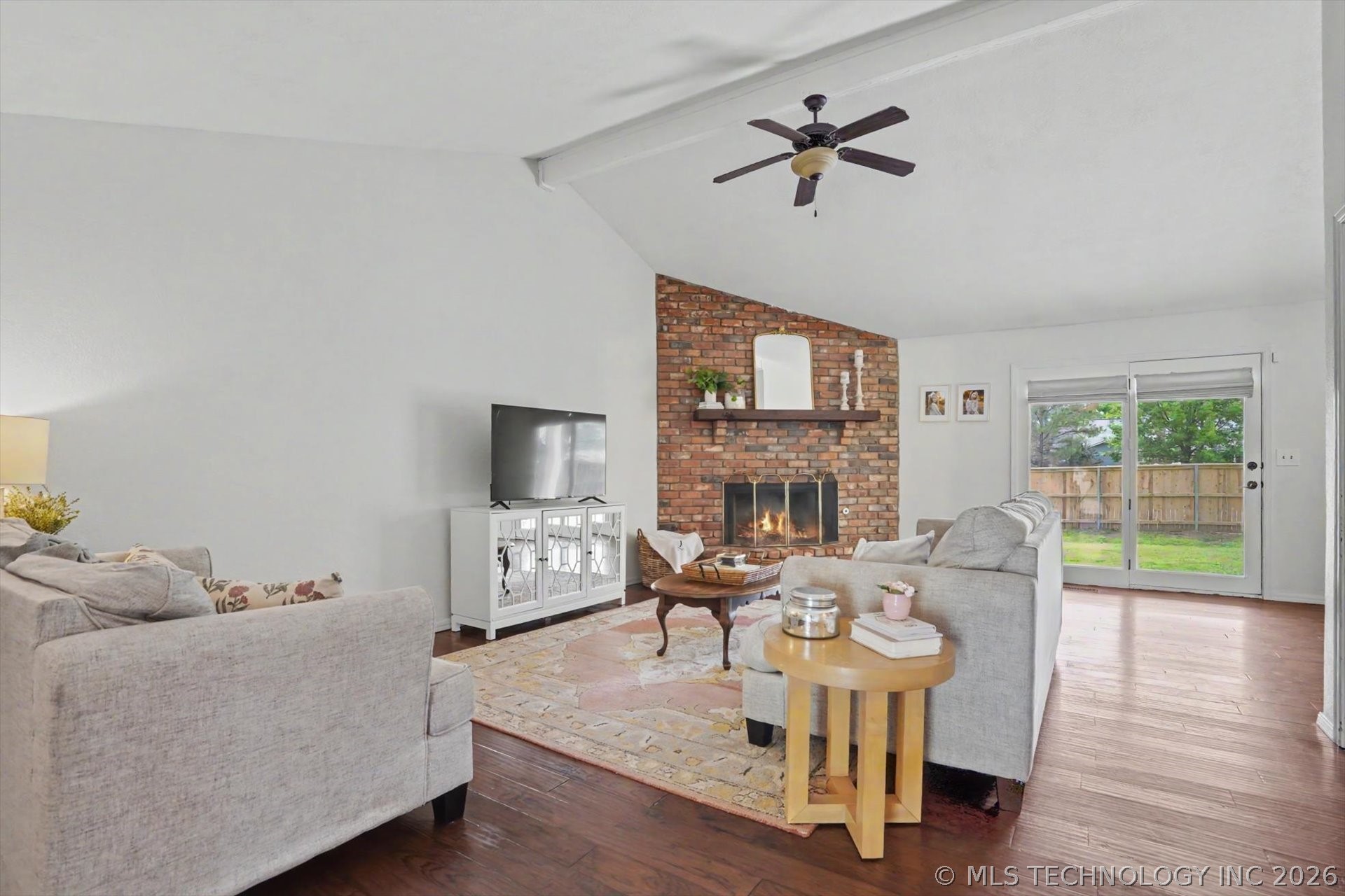 6726 E 100 Place Property Photo 5