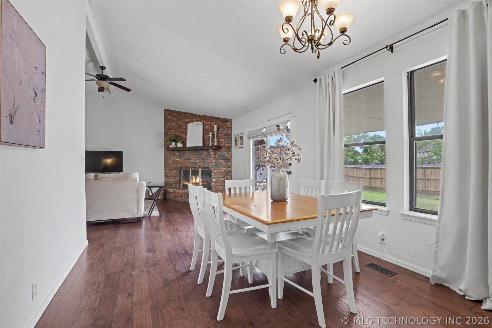 6726 E 100 Place Property Photo 10