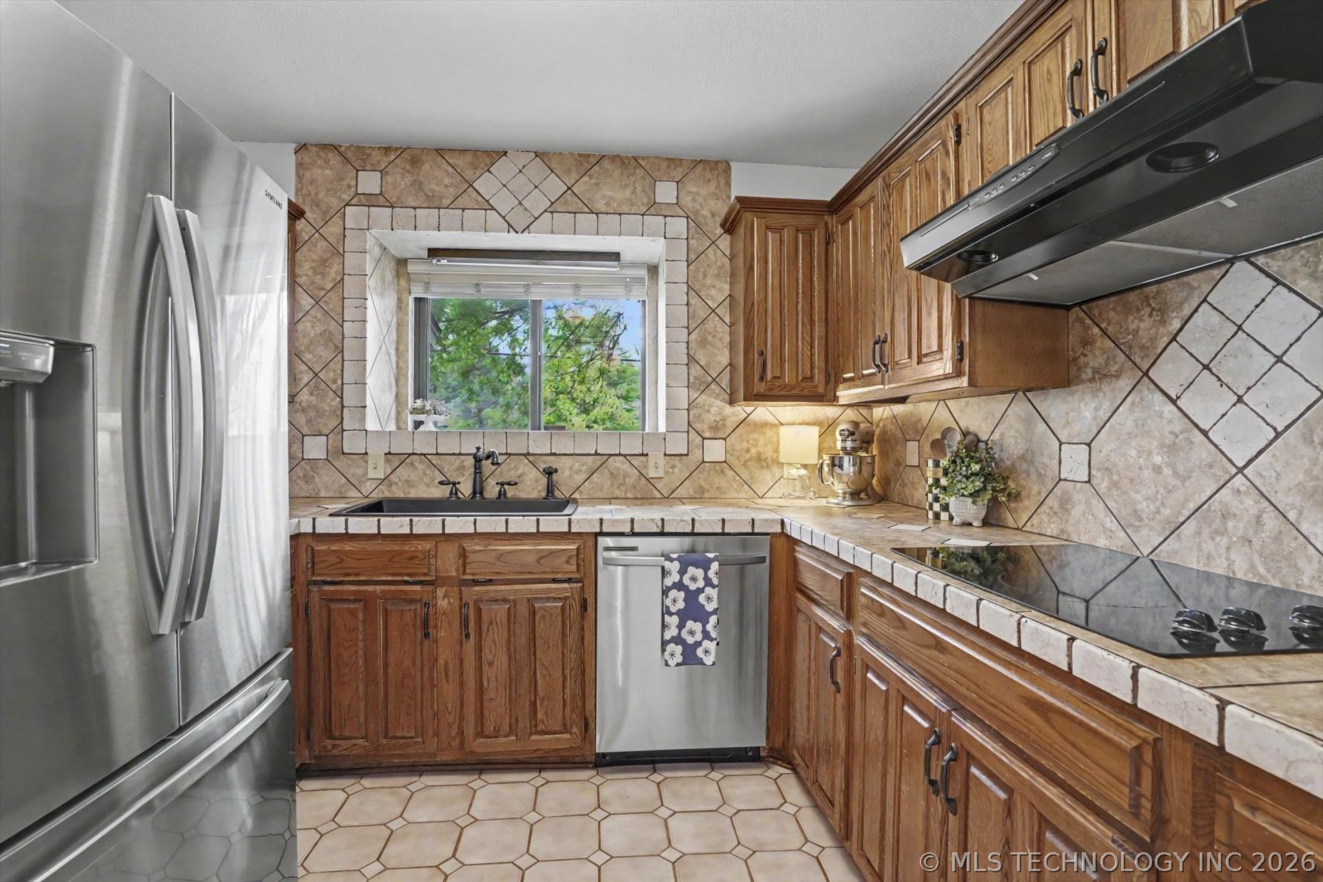 6726 E 100 Place Property Photo 12
