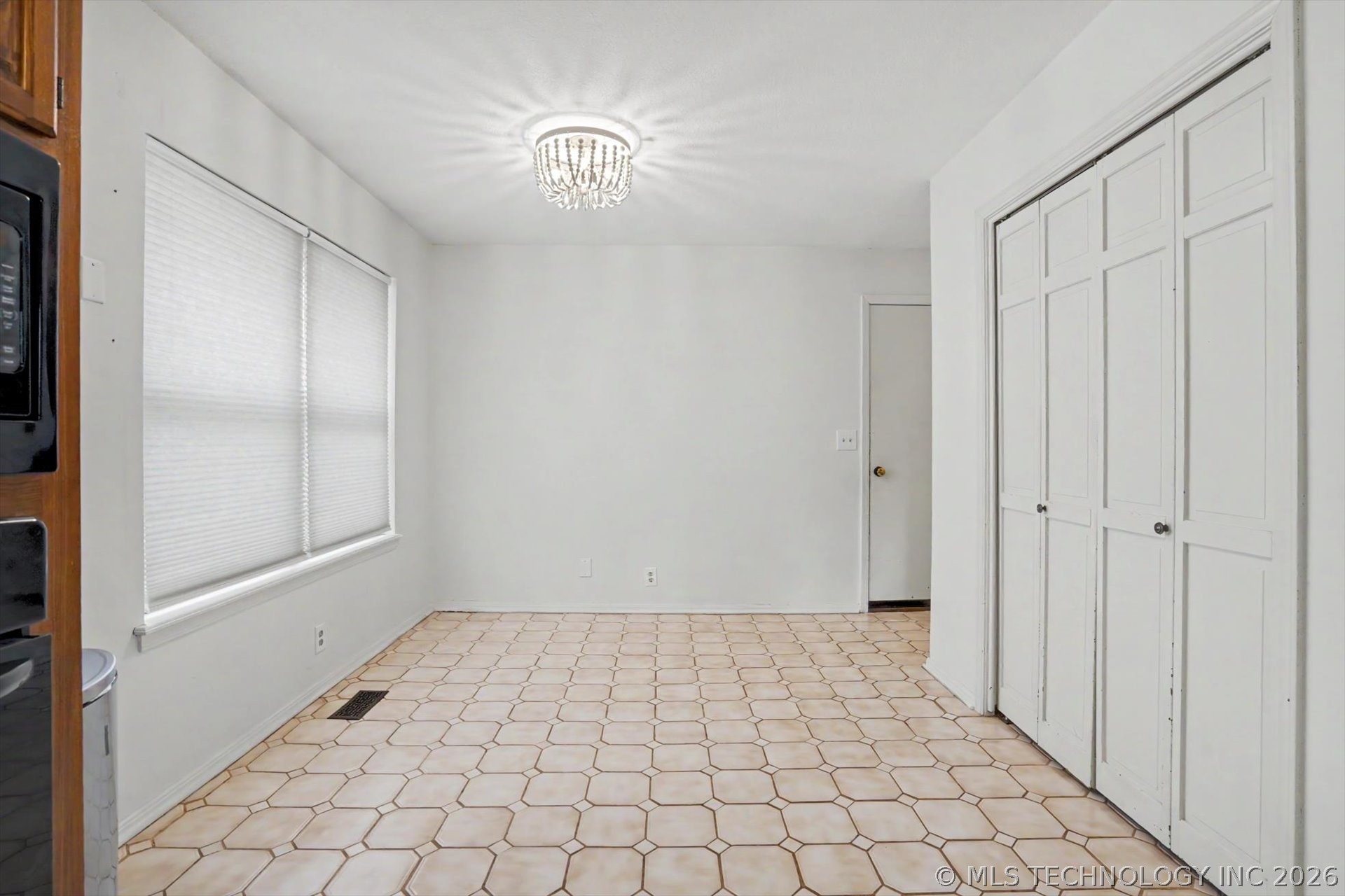 6726 E 100 Place Property Photo 15