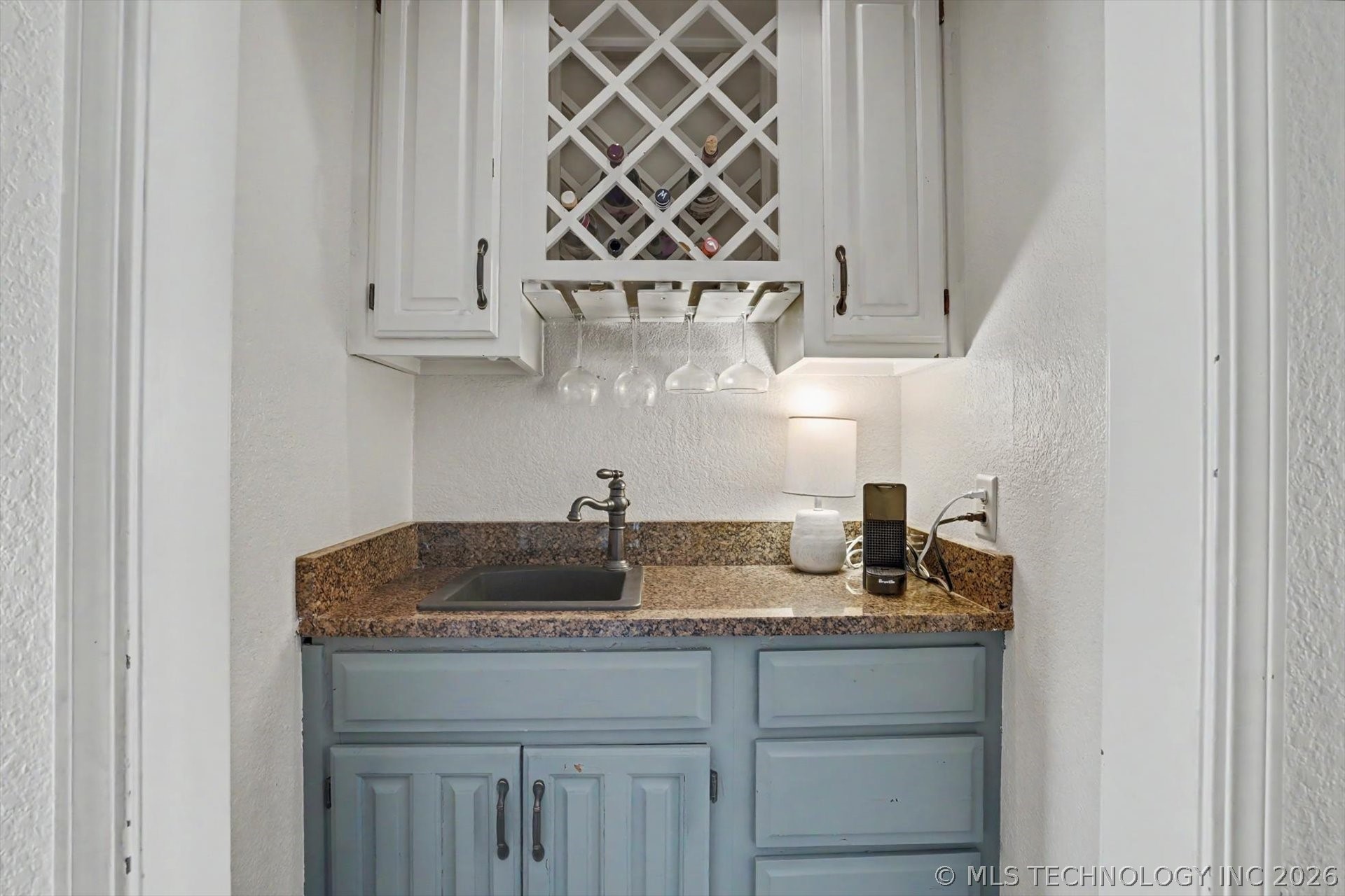 6726 E 100 Place Property Photo 17