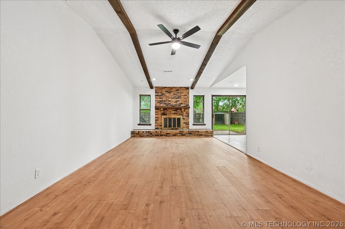 1666 S Pecan Avenue Property Photo 6