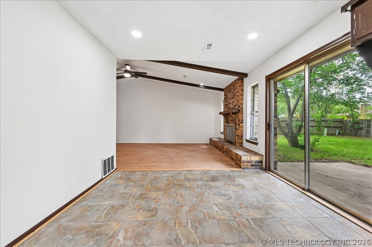 1666 S Pecan Avenue Property Photo 11