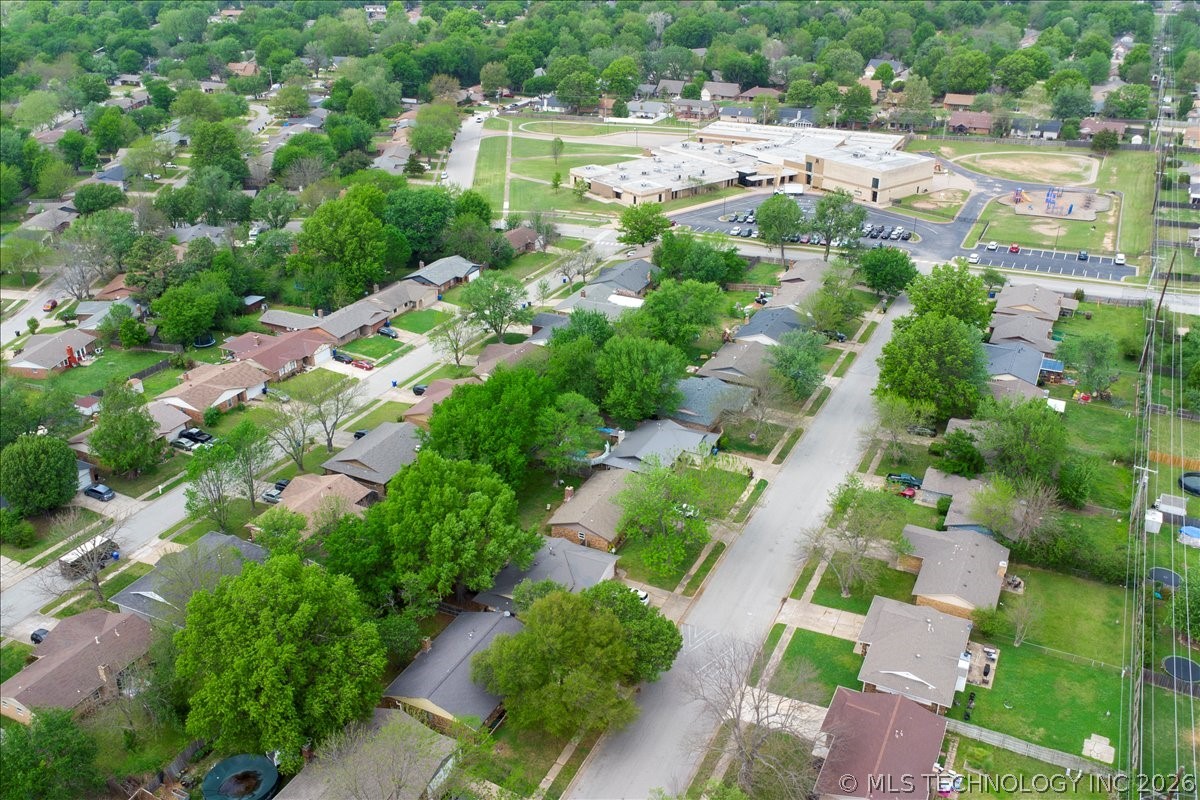 1666 S Pecan Avenue Property Photo 37