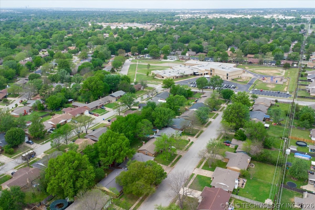 1666 S Pecan Avenue Property Photo 38