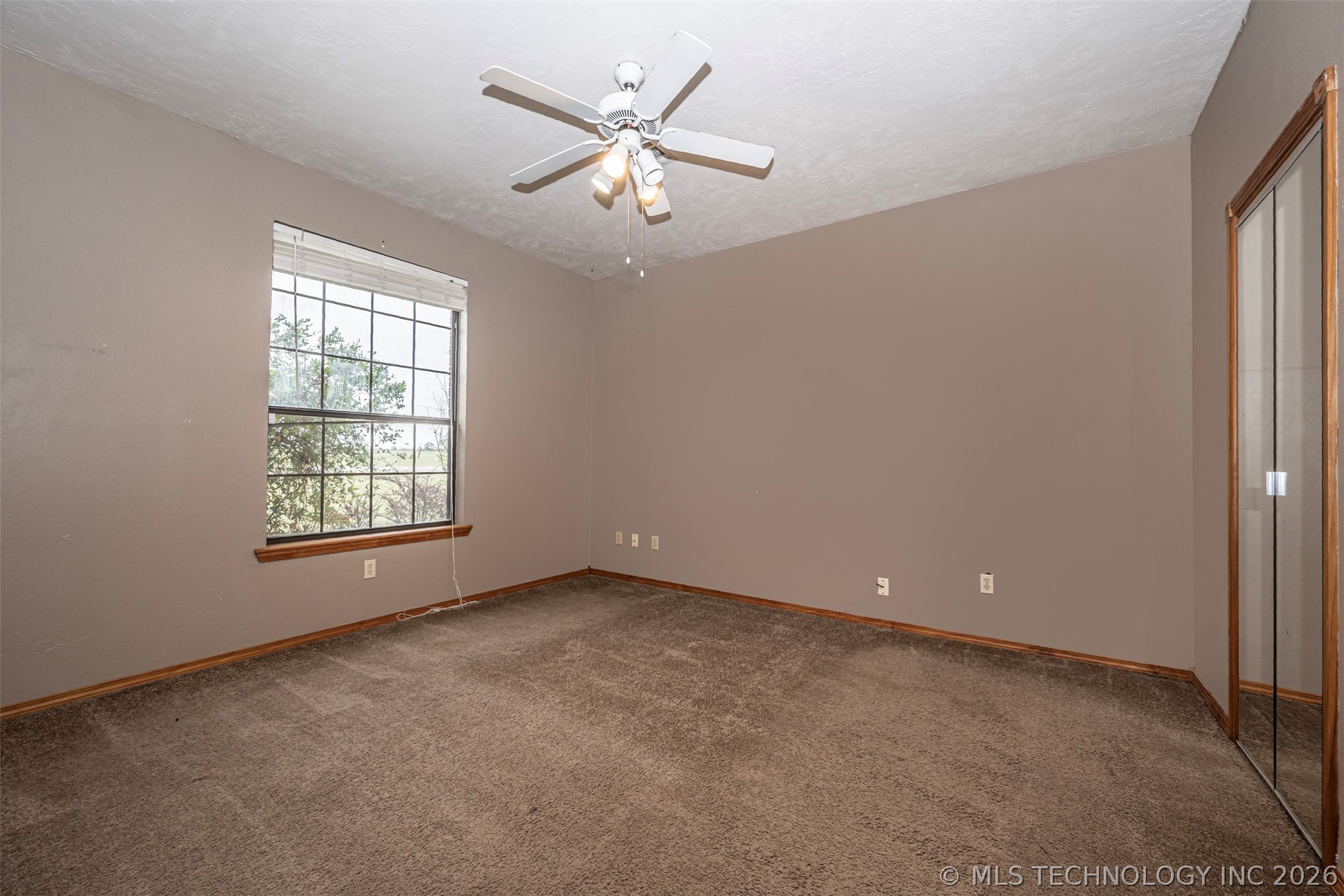 1726 Lakeview Drive Property Photo 21