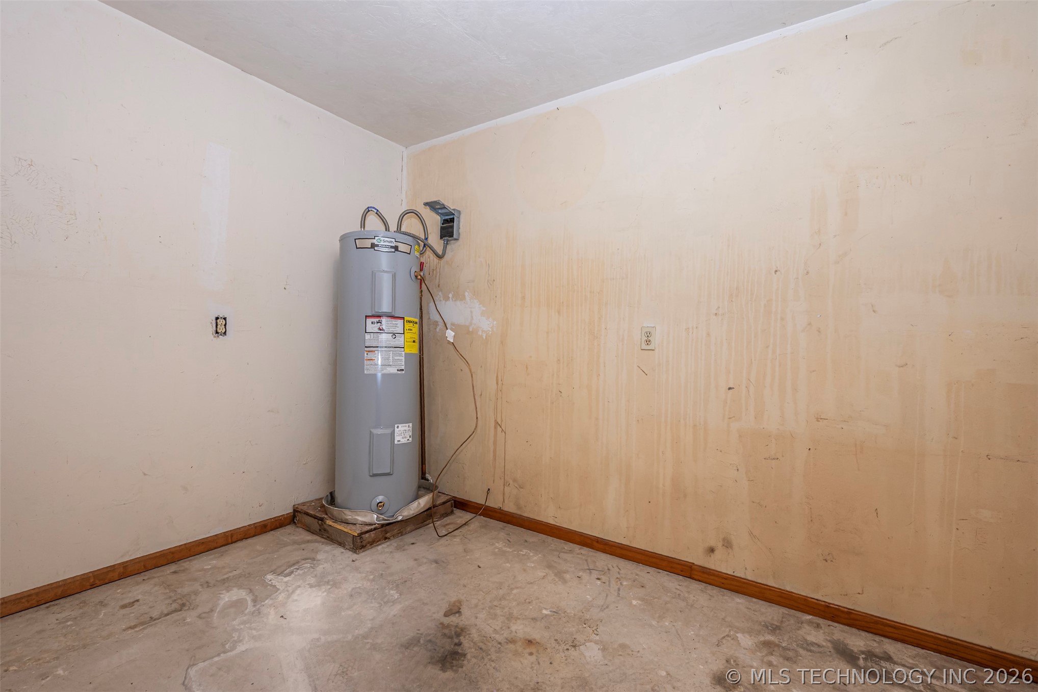 1726 Lakeview Drive Property Photo 31