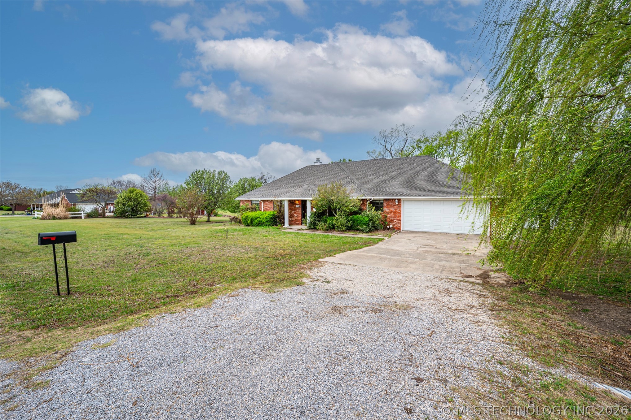1726 Lakeview Drive Property Photo 32