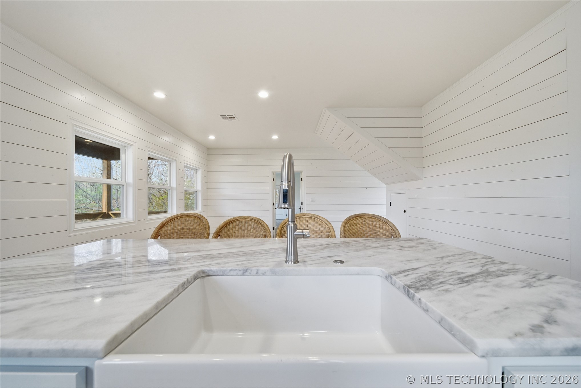 22000 E 660 Road Property Photo 16