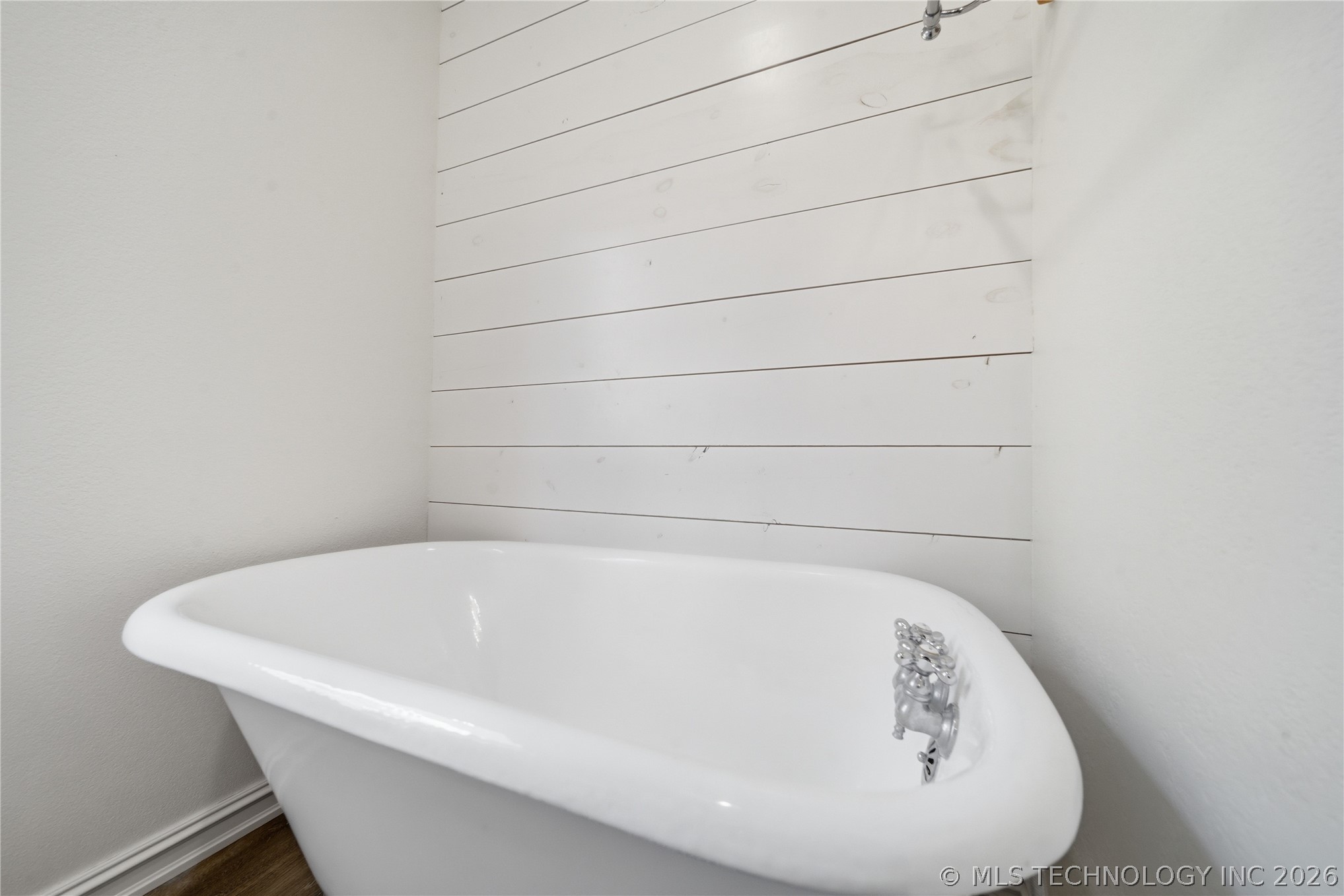 22000 E 660 Road Property Photo 26