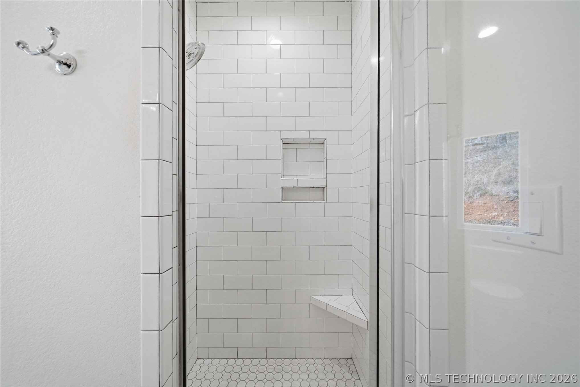 22000 E 660 Road Property Photo 27