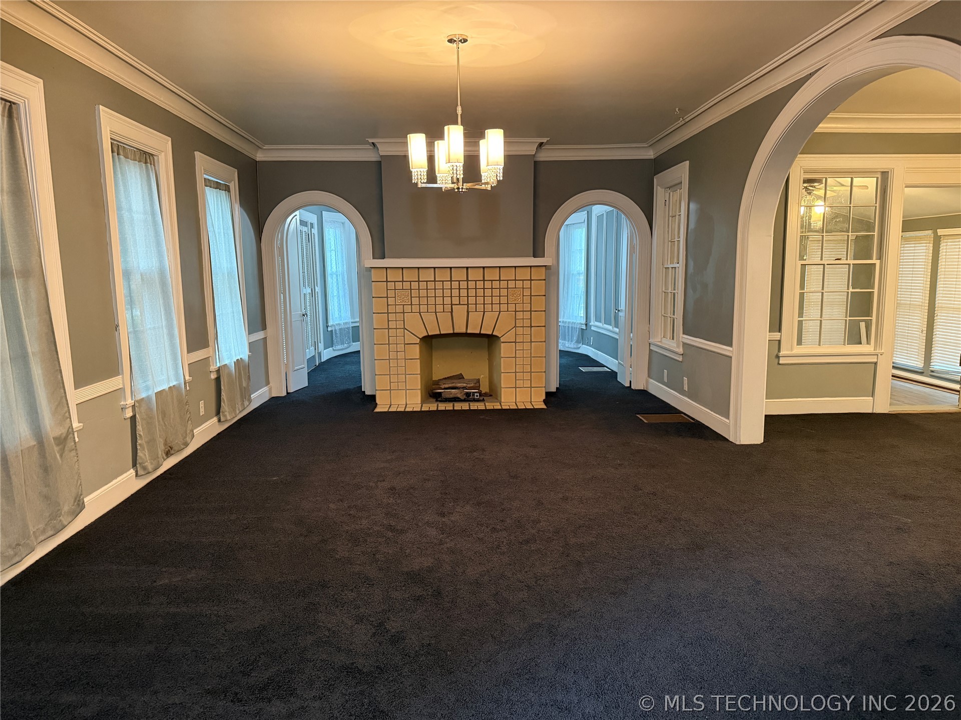 2601 Boston Street Property Photo 4