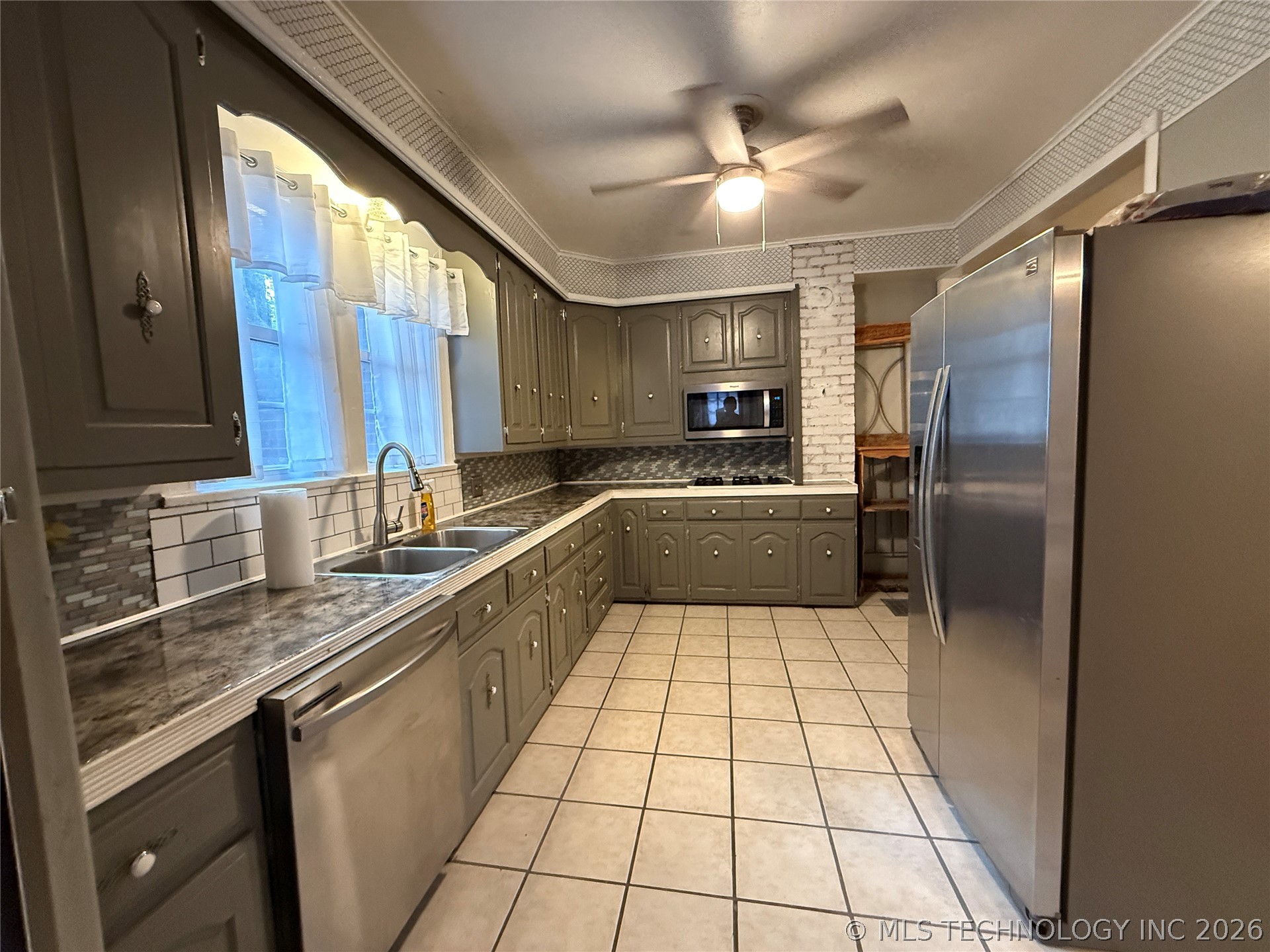 2601 Boston Street Property Photo 8
