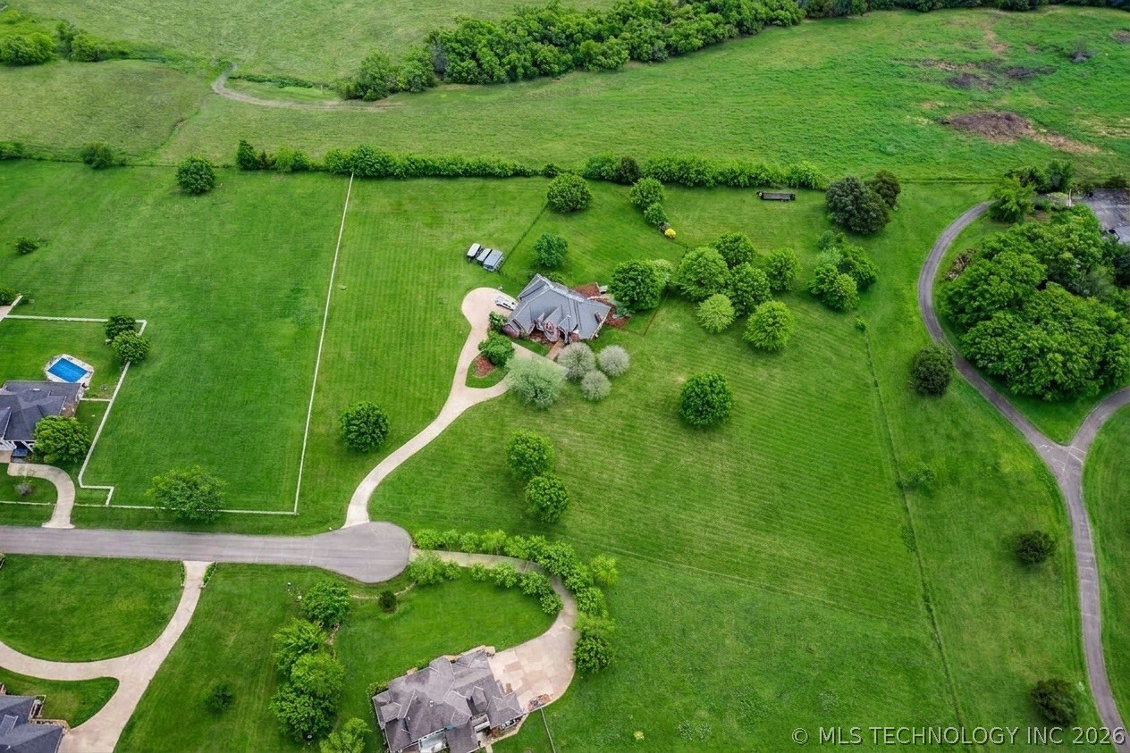 24206 N 3962 Road Property Photo 7