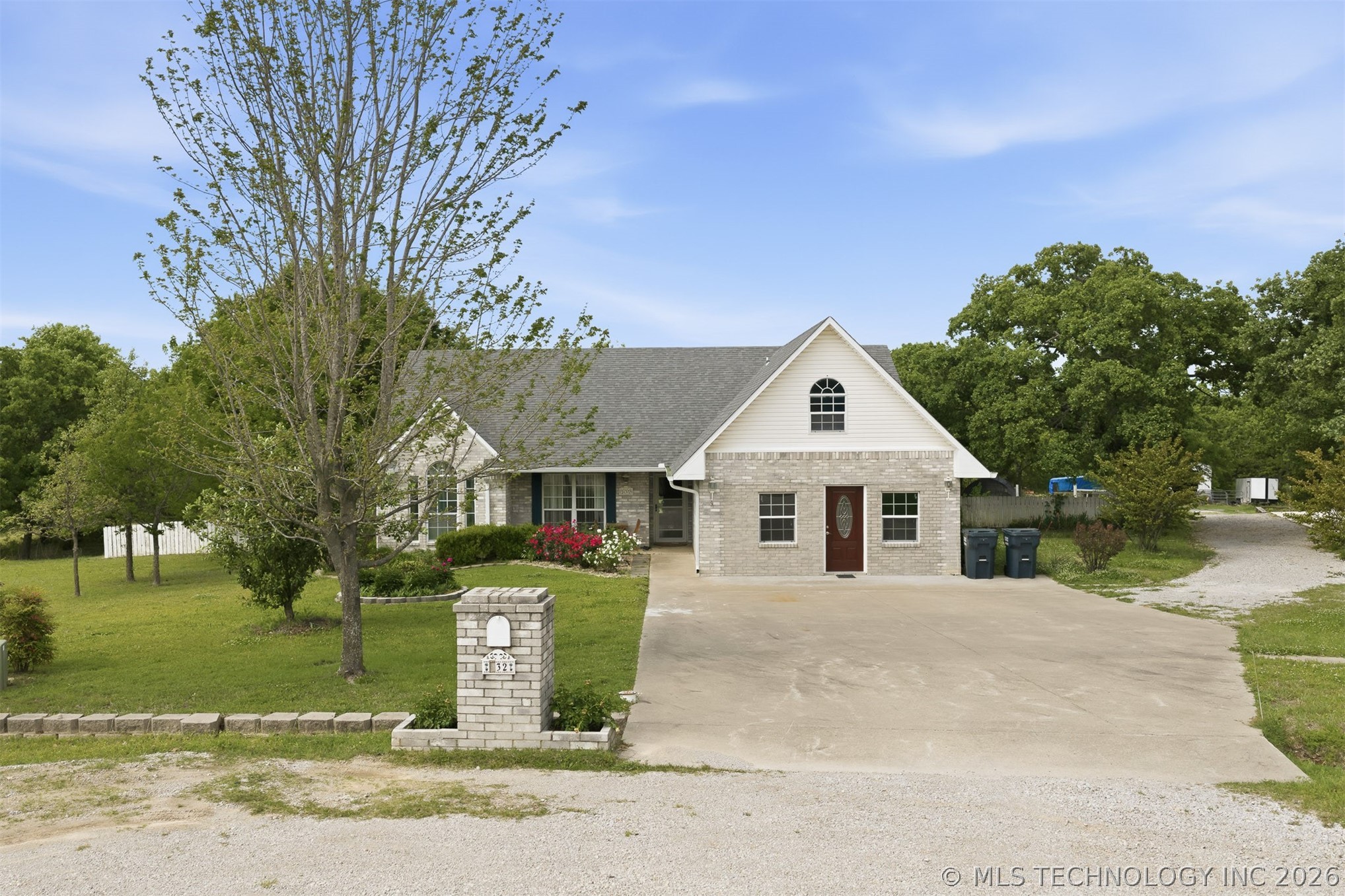 232 Waterford Property Photo 1
