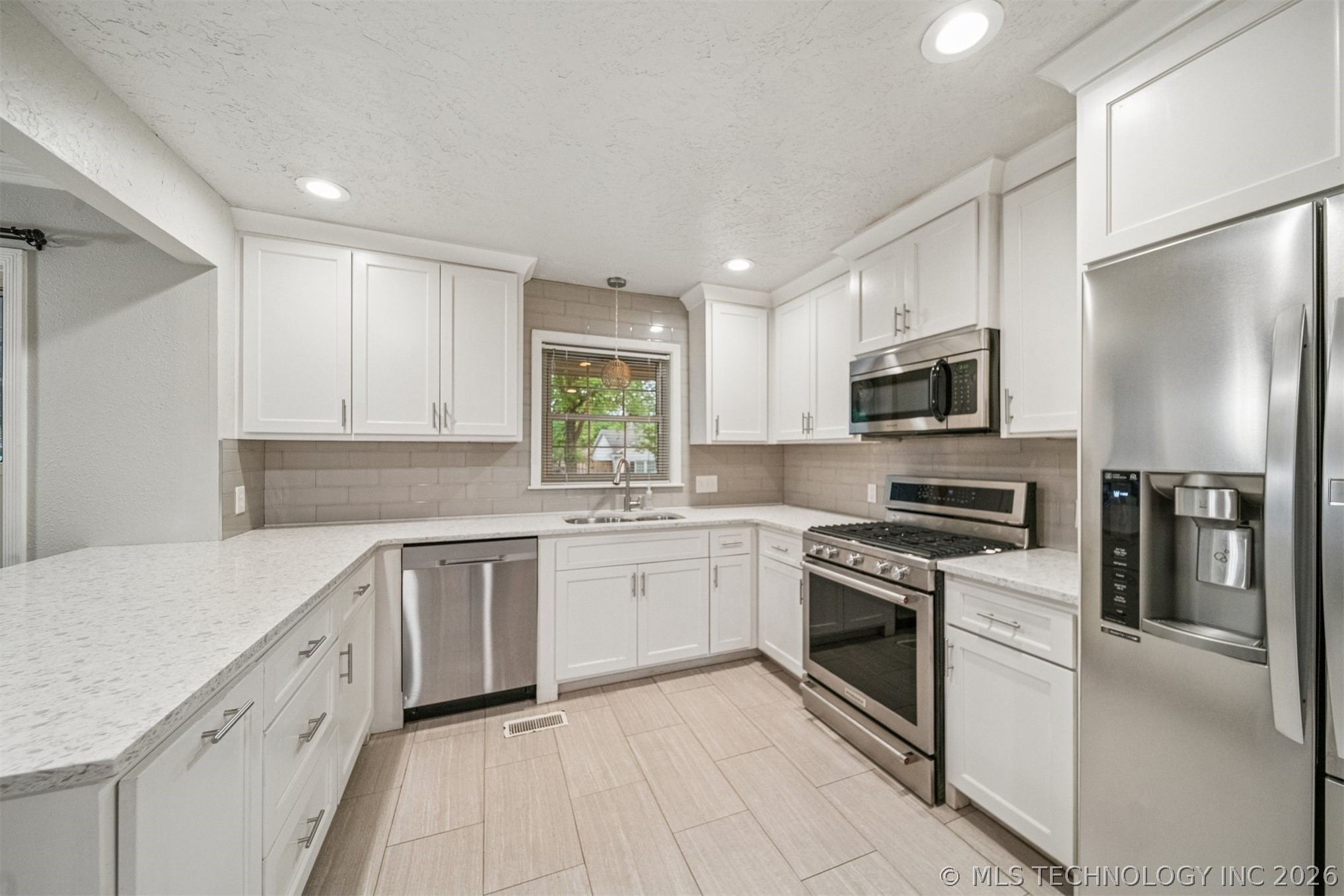 3463 S Gary Place Property Photo 10