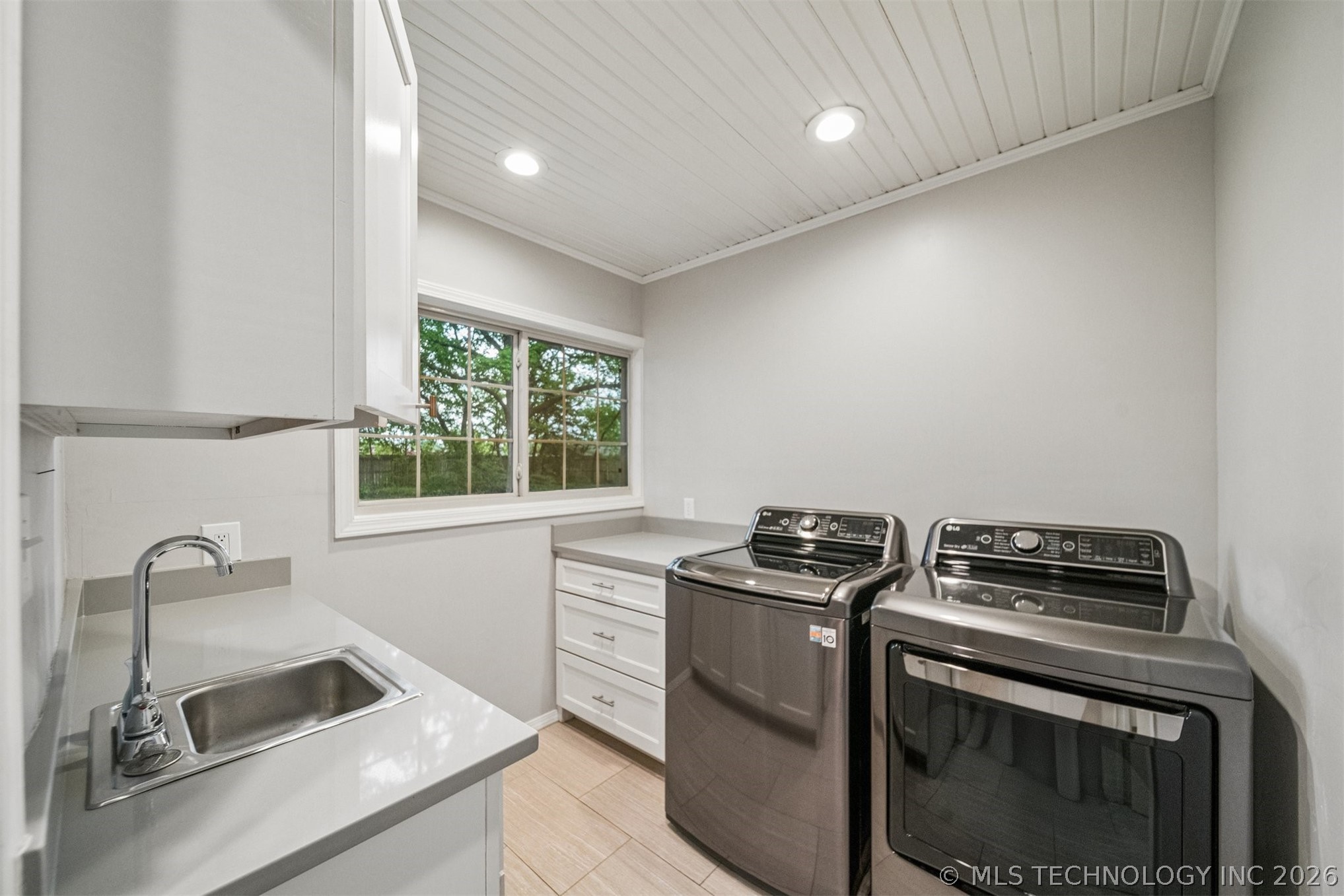 3463 S Gary Place Property Photo 13