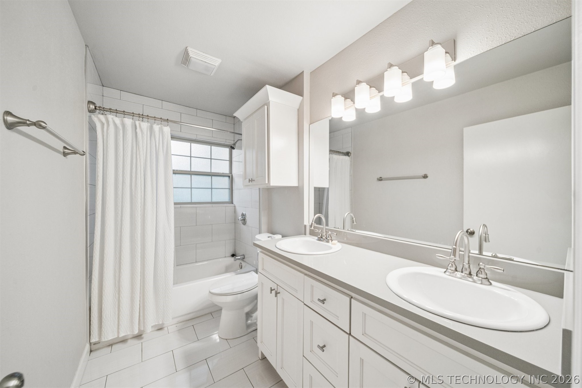 3463 S Gary Place Property Photo 20