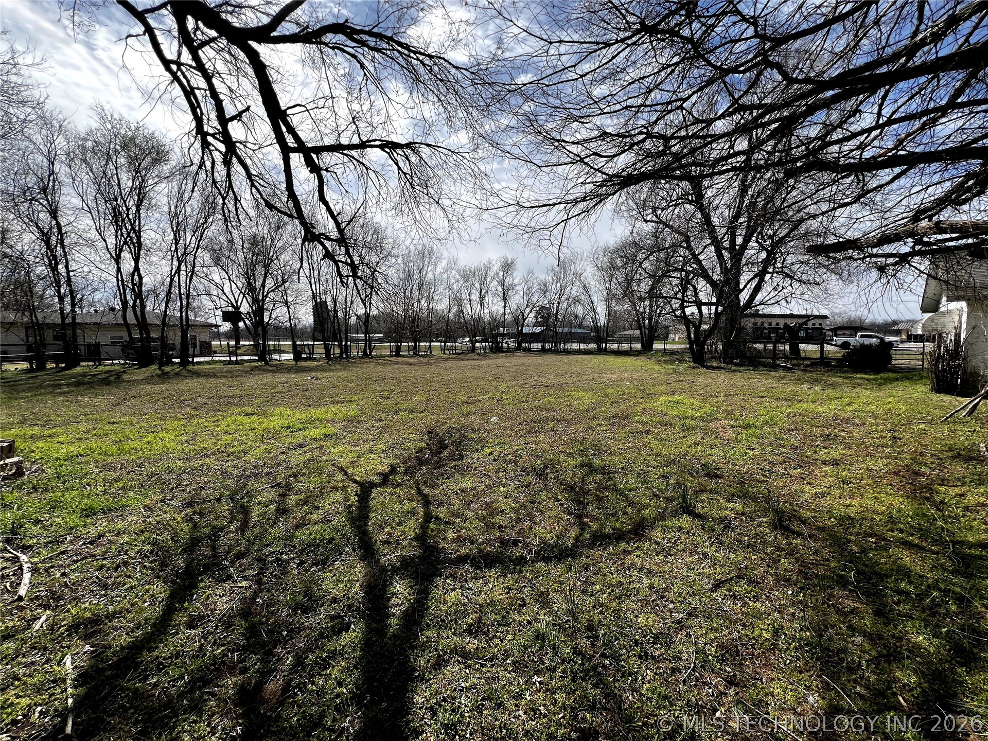 16847 S Memorial Drive Property Photo 3