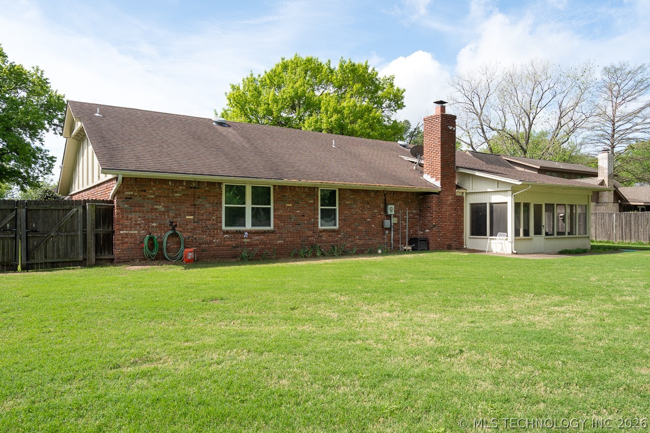 5911 E 100th Place Property Photo 33