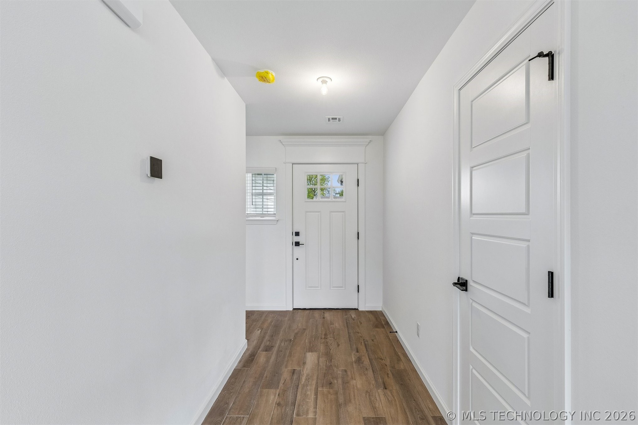 1125 E Cherry Street Property Photo 6