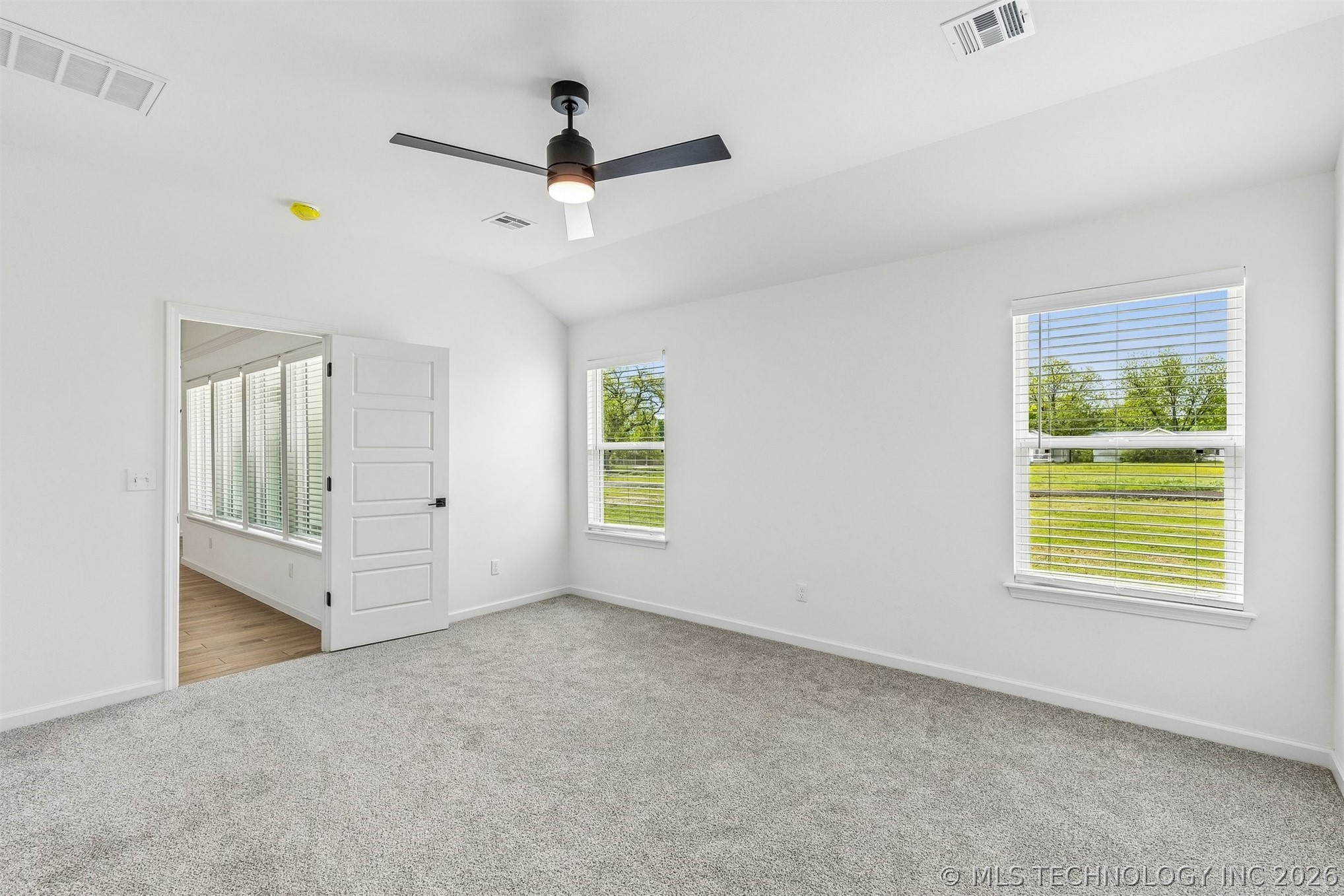 1125 E Cherry Street Property Photo 22