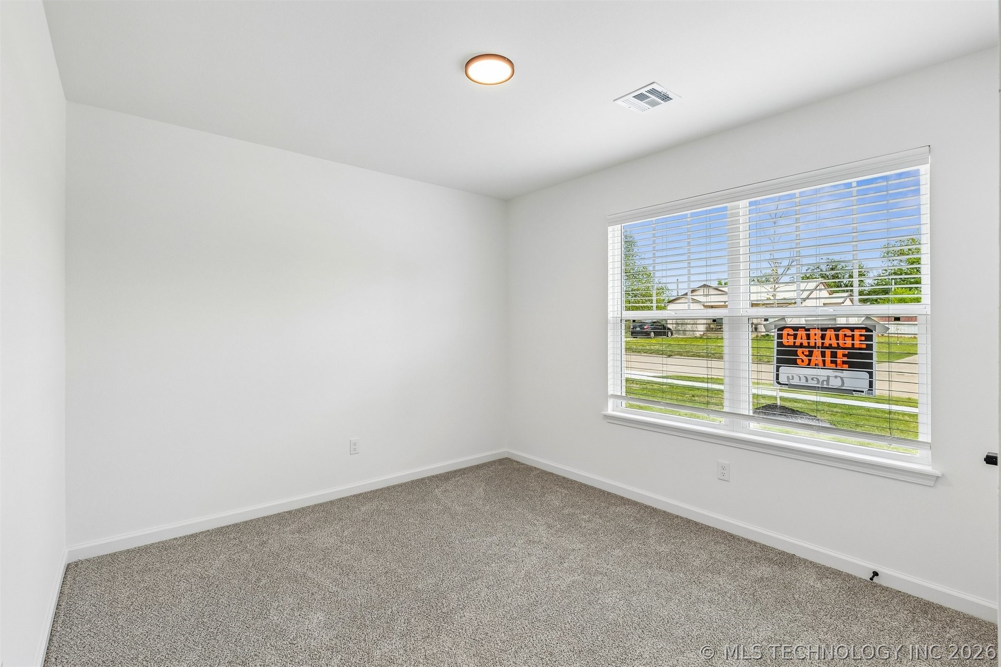 1125 E Cherry Street Property Photo 26