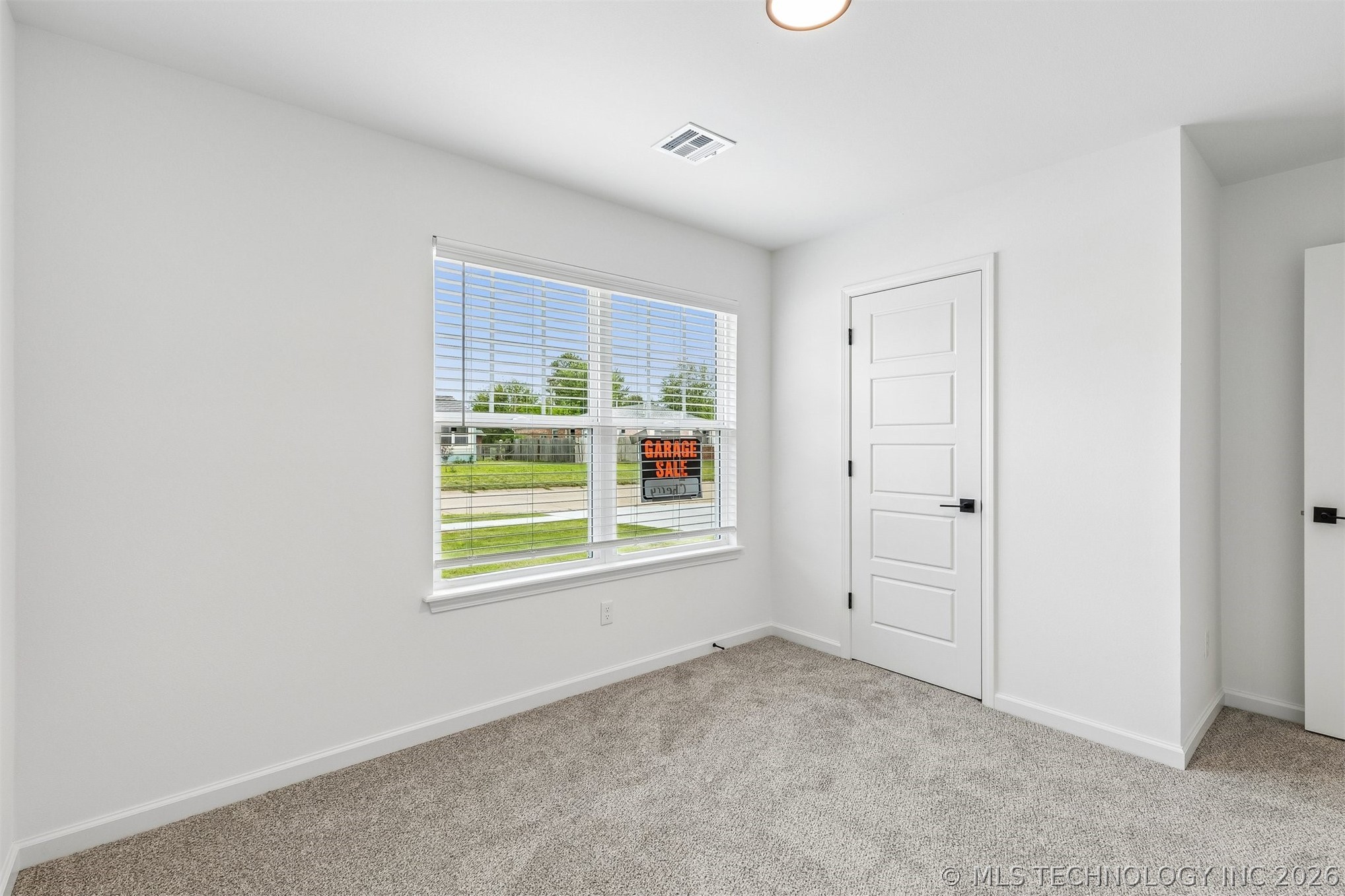 1125 E Cherry Street Property Photo 27