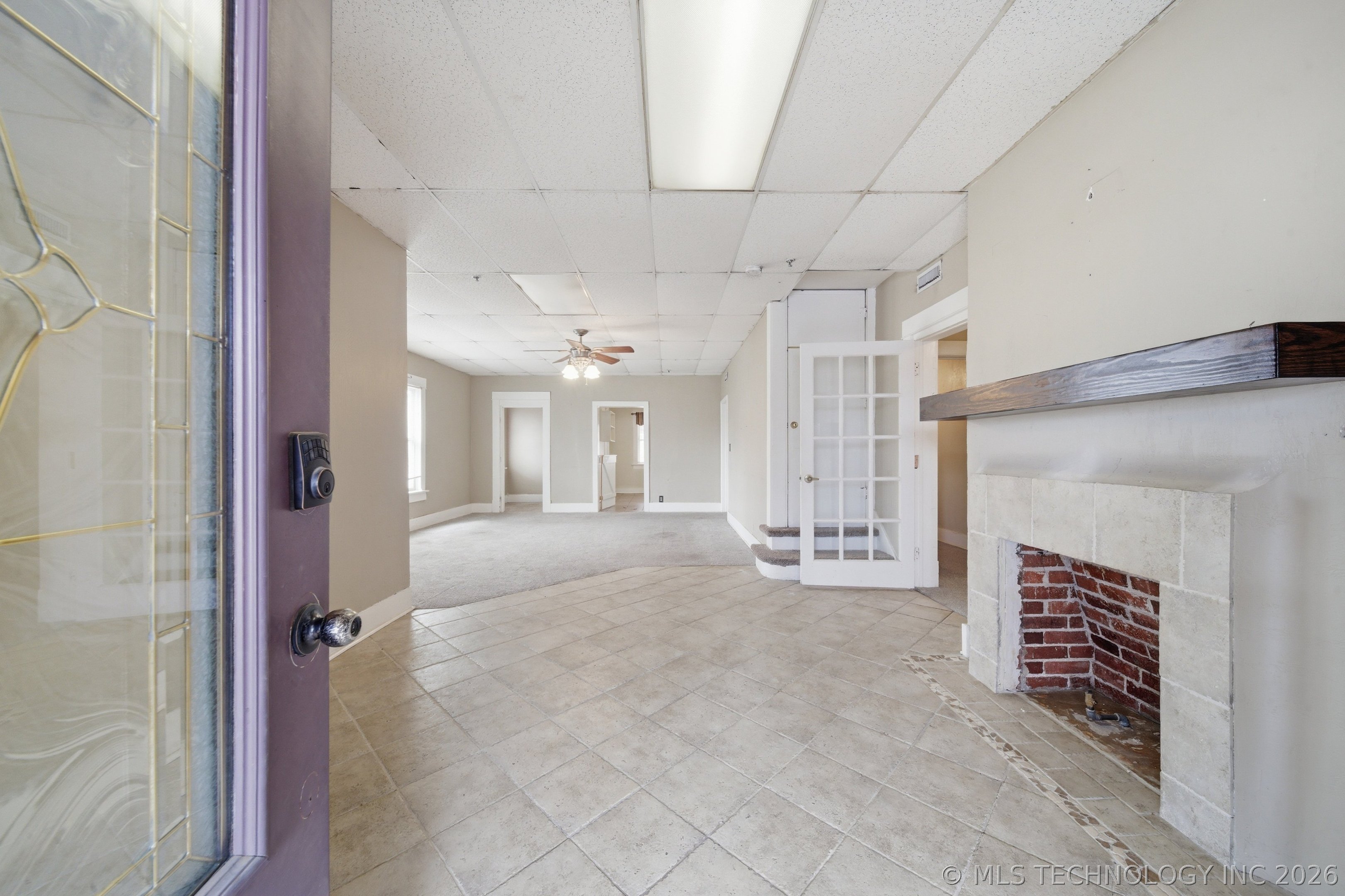 220 S Morton Avenue Property Photo 5