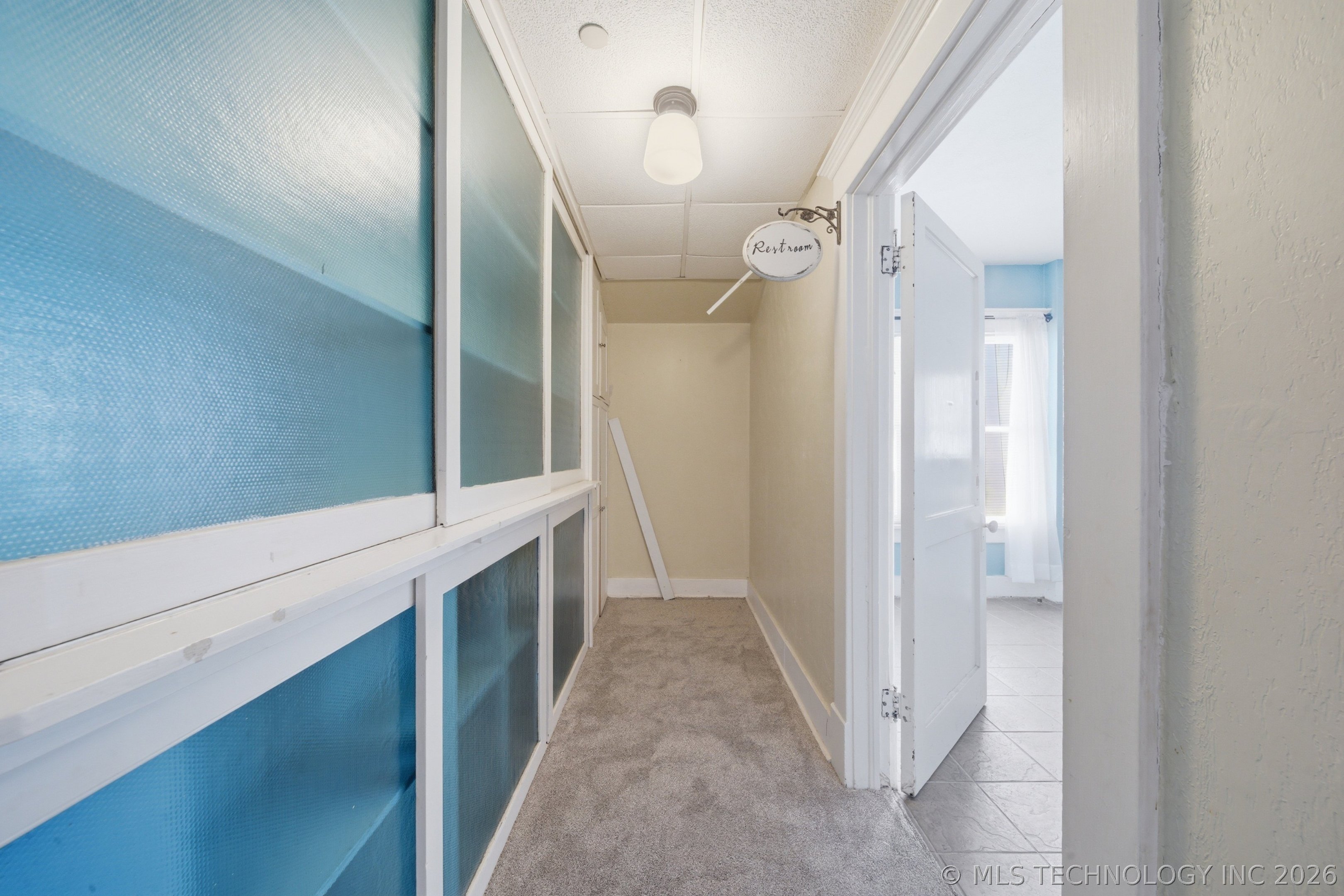220 S Morton Avenue Property Photo 14