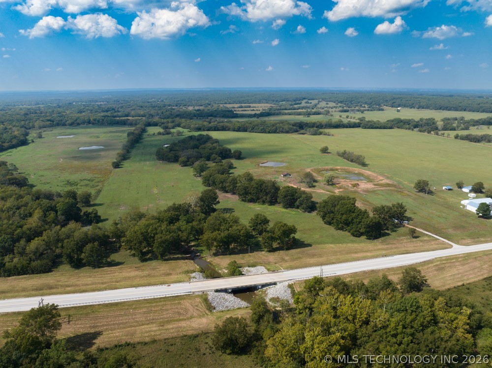Hwy 82 Property Photo 6