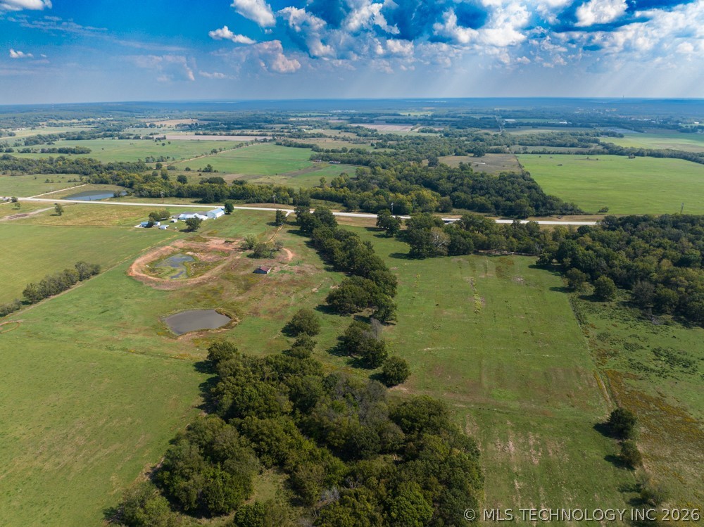 Hwy 82 Property Photo 9